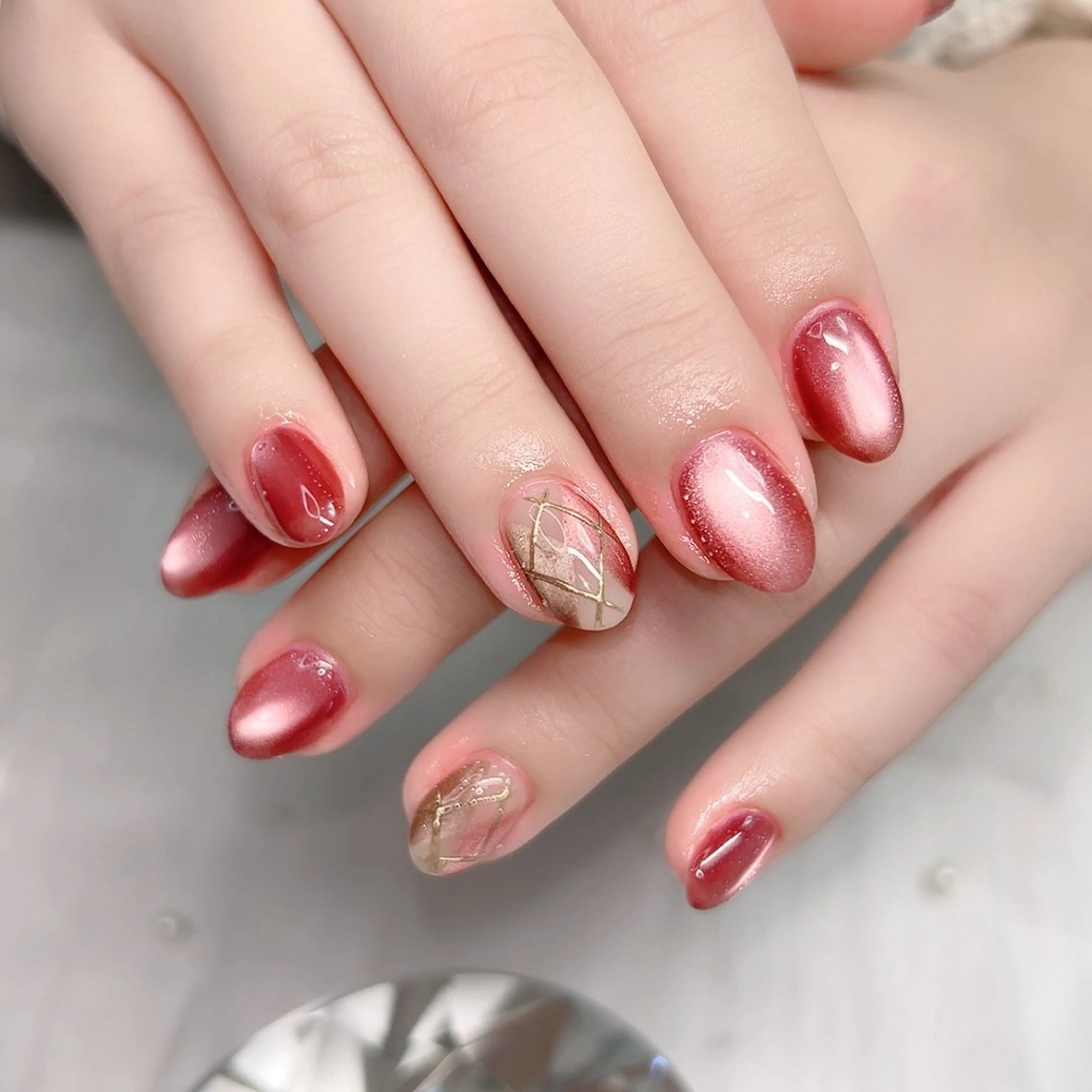 ネイル アートネイル キラキラネイル ラメ(グリッター) マグネットネイル 持ち込み ハンドネイル Cute Tips nailのネイルデザイン