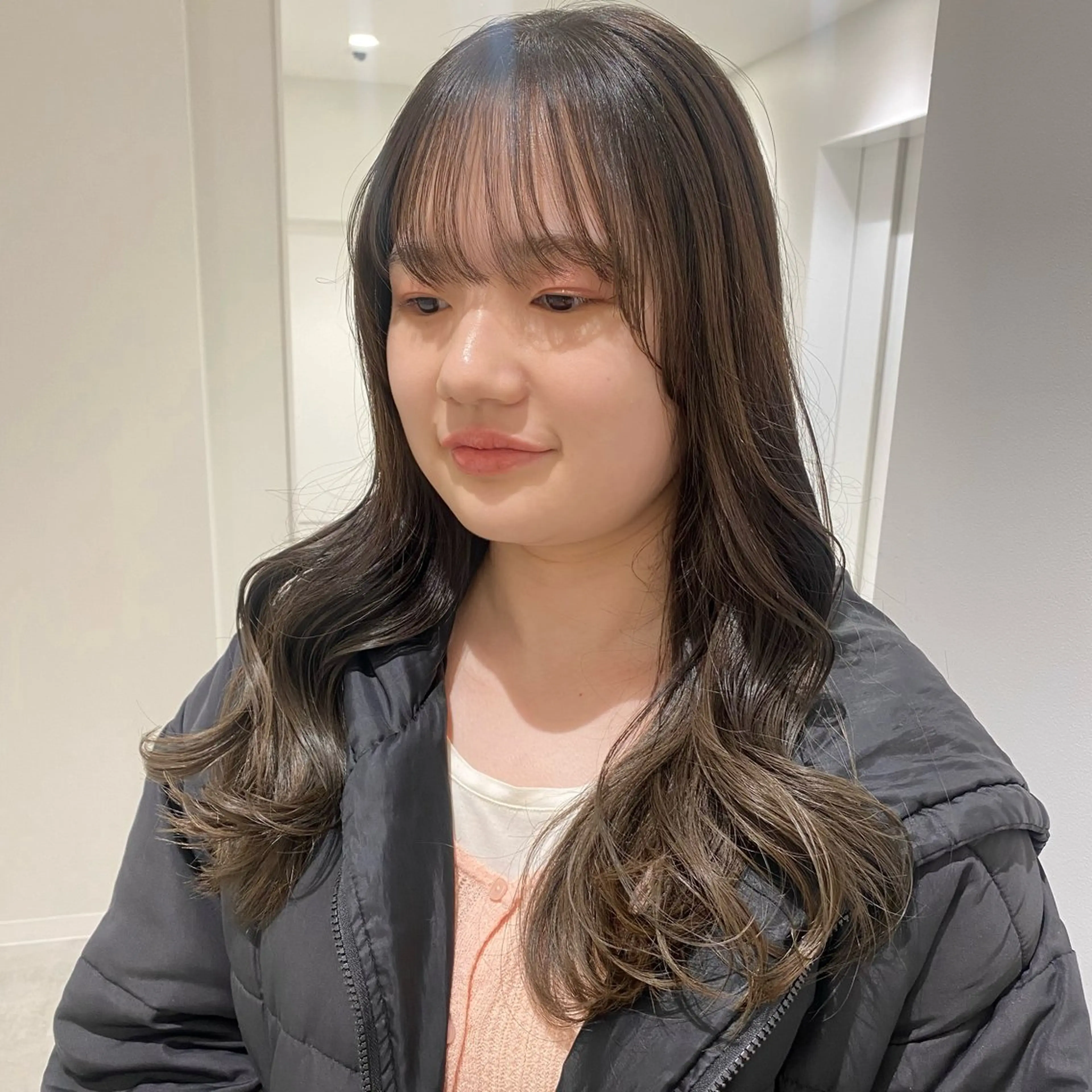 ロング カラー ベージュカラー 透明感カラー グレージュ ヘアカラー ベージュ/アレンジ /横浜/杉本千夏のヘアスタイル