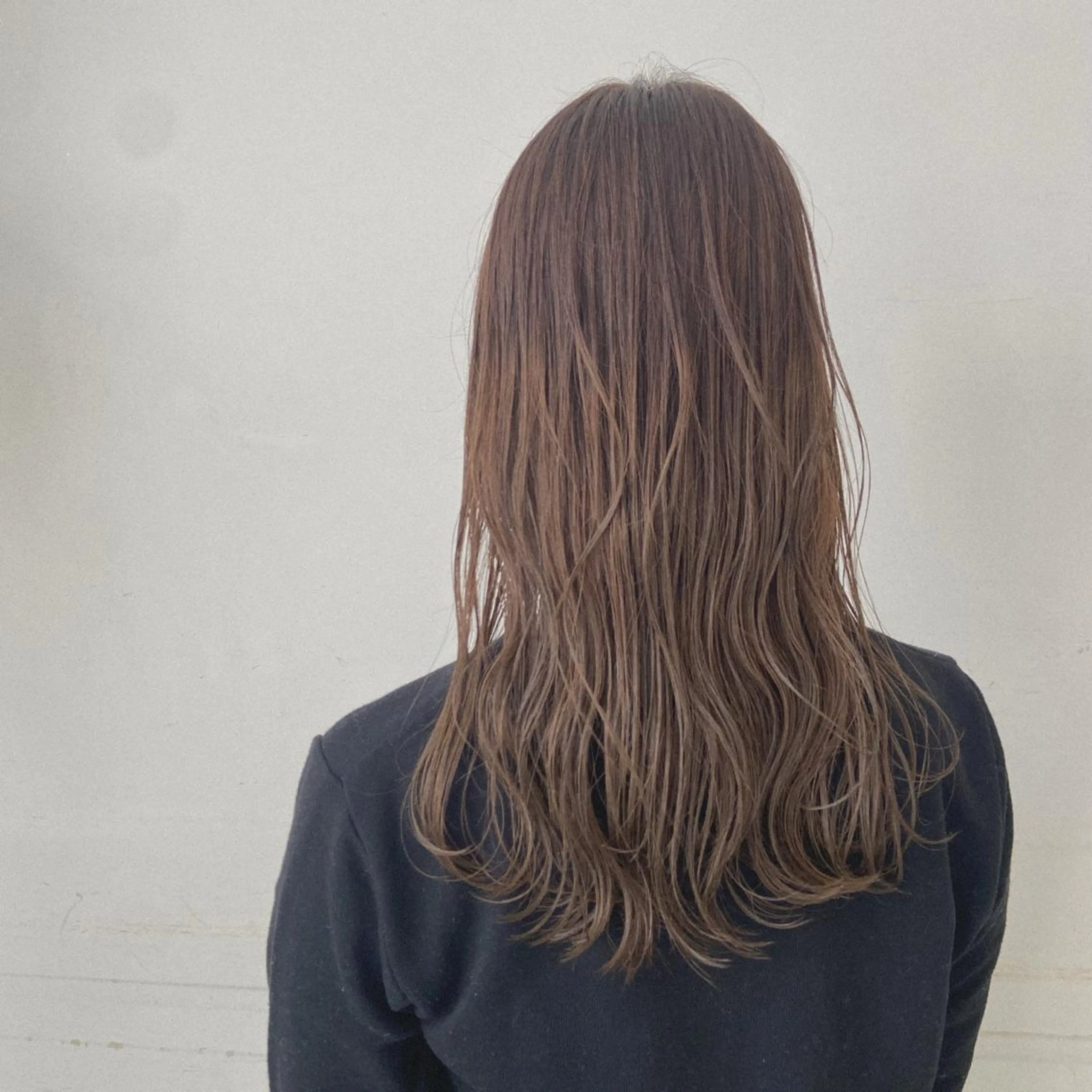 ロング 🍒マツダ エナ‎🤍のヘアスタイル