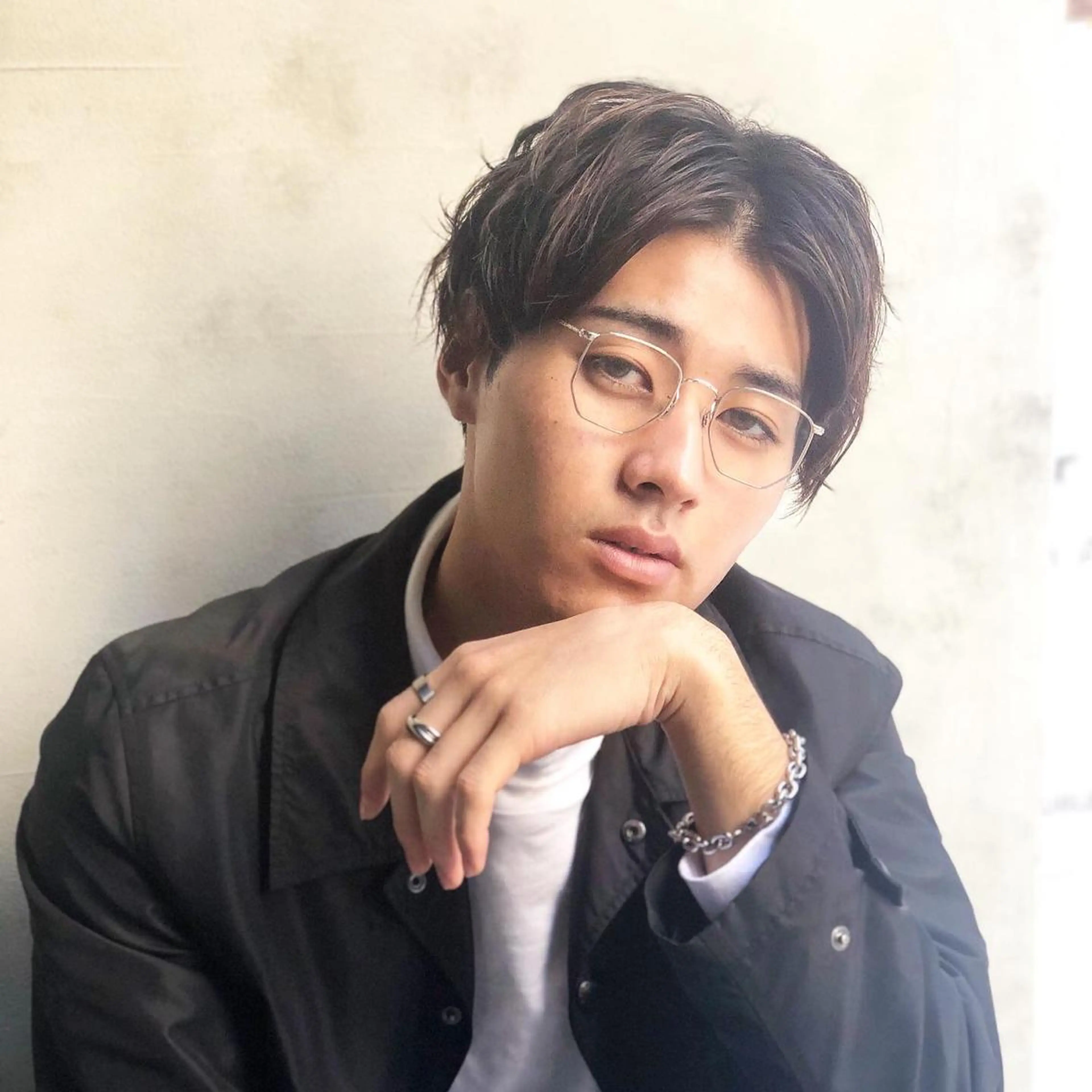 ショート カラー パーマ メンズ kiitos所属・関西センターパート メンズモデル募集のヘアスタイル