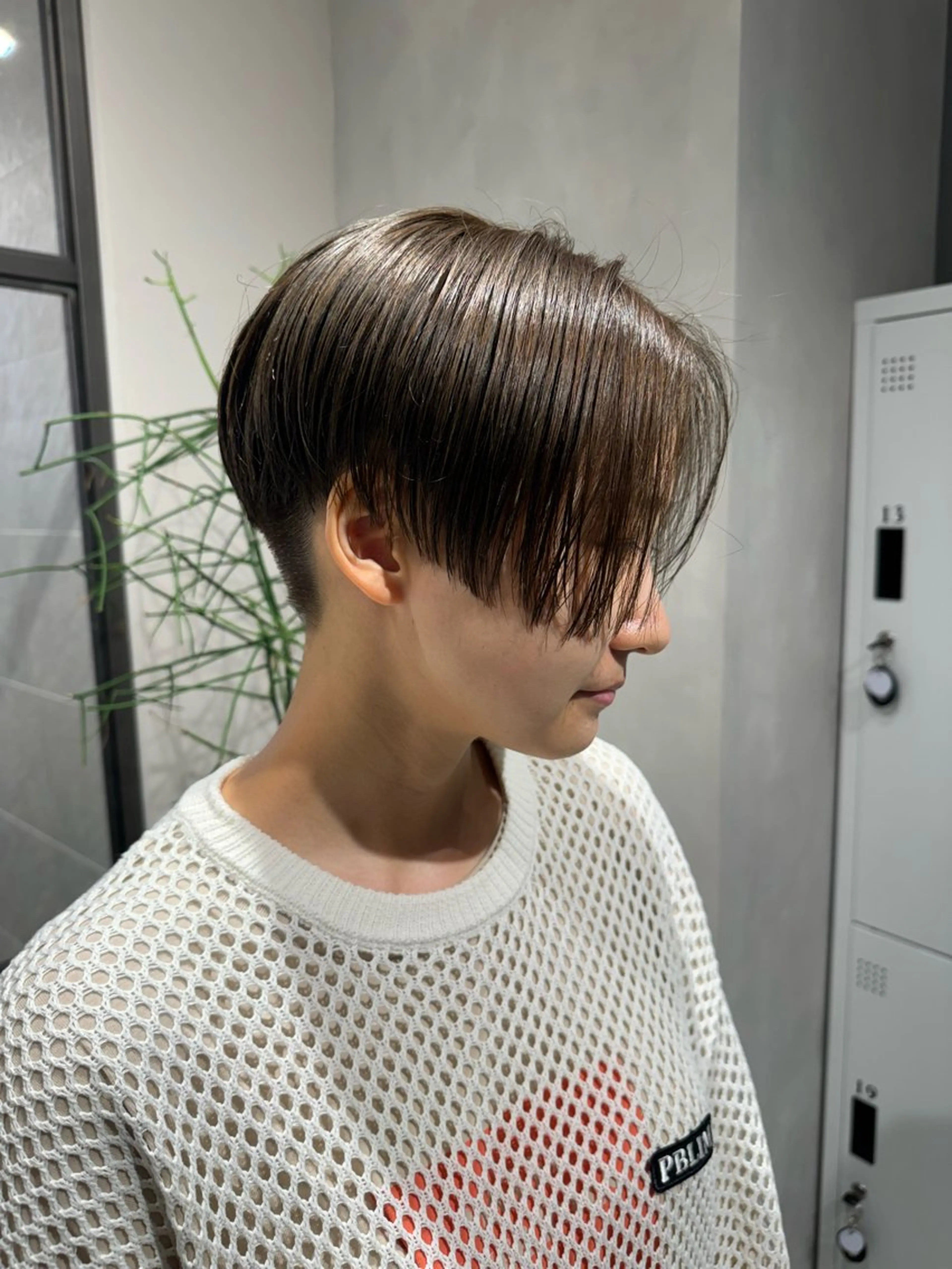 ショート カラー ハンサムショート アッシュ ベージュカラー 透明感カラー ショートヘア 透明感カラー✨艶髪 制作🌱山根あゆみのヘアスタイル