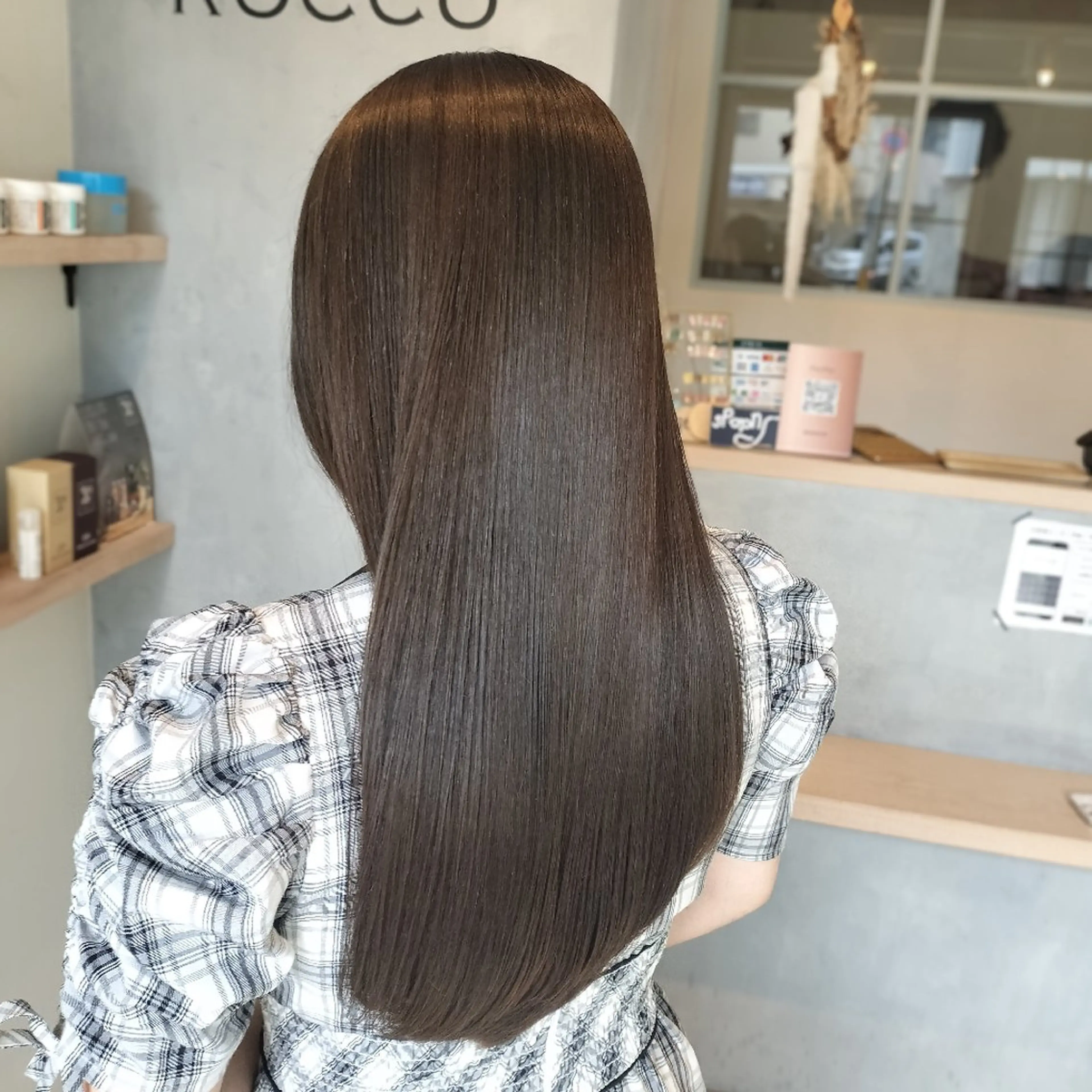 ロング カラー グレージュ ヘアカラー トリートメント ROCCO ひなこのヘアスタイル