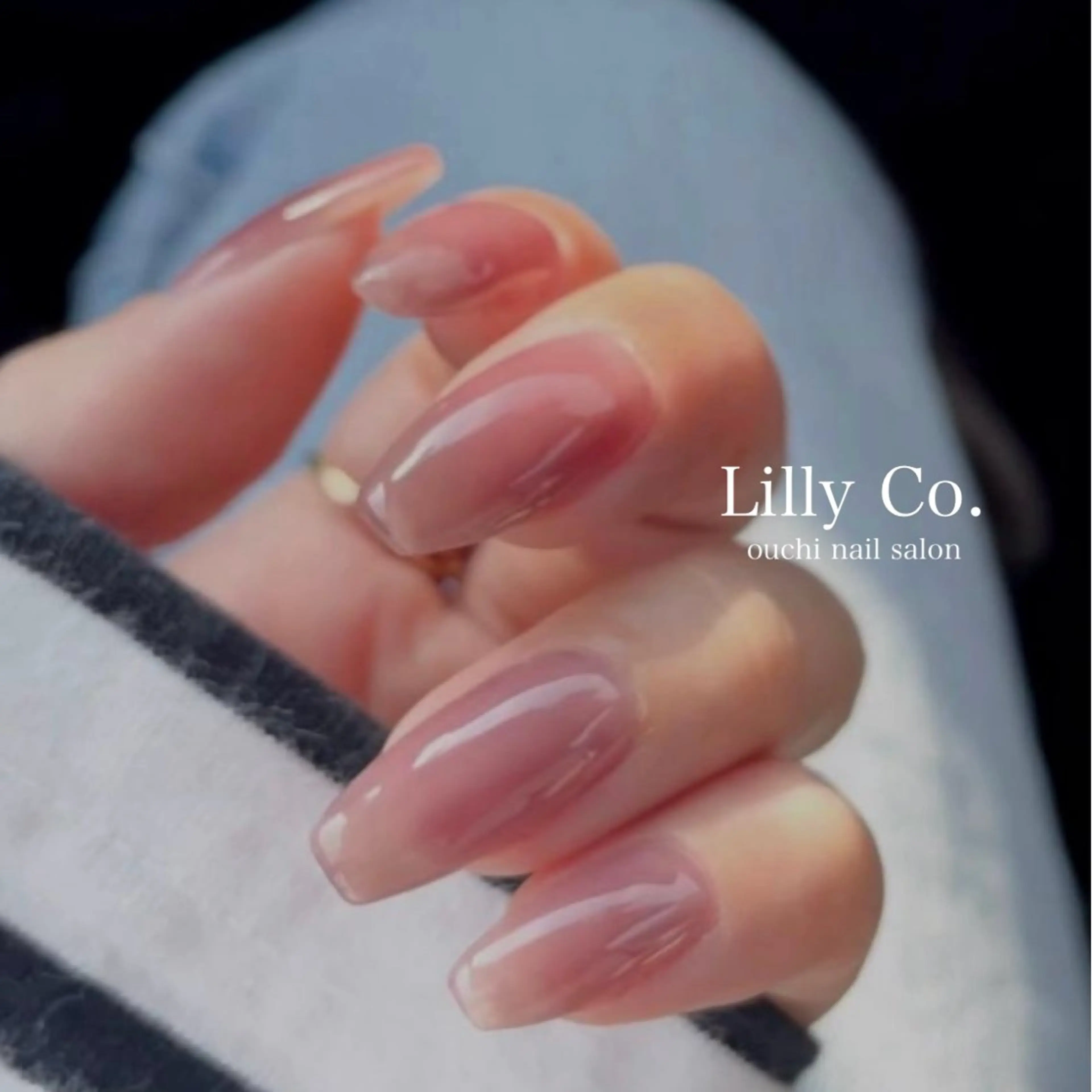 ネイル 卒業式 ワンカラーネイル 春ネイル ハンドネイル ハンドケア Lilly Co.のネイルデザイン