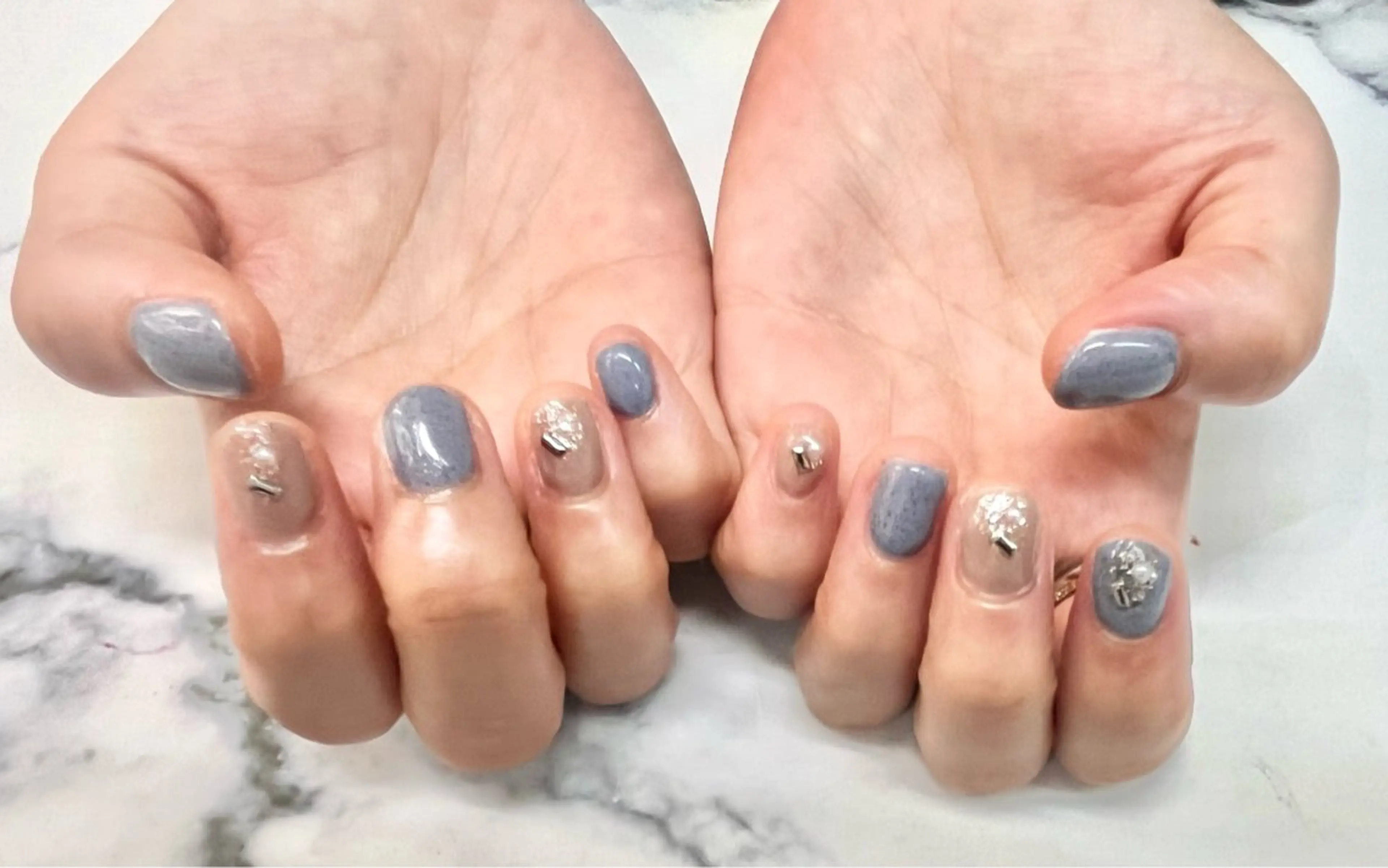 ネイル Nail Buzz所属・Nail Buzz 宮木のネイルデザイン