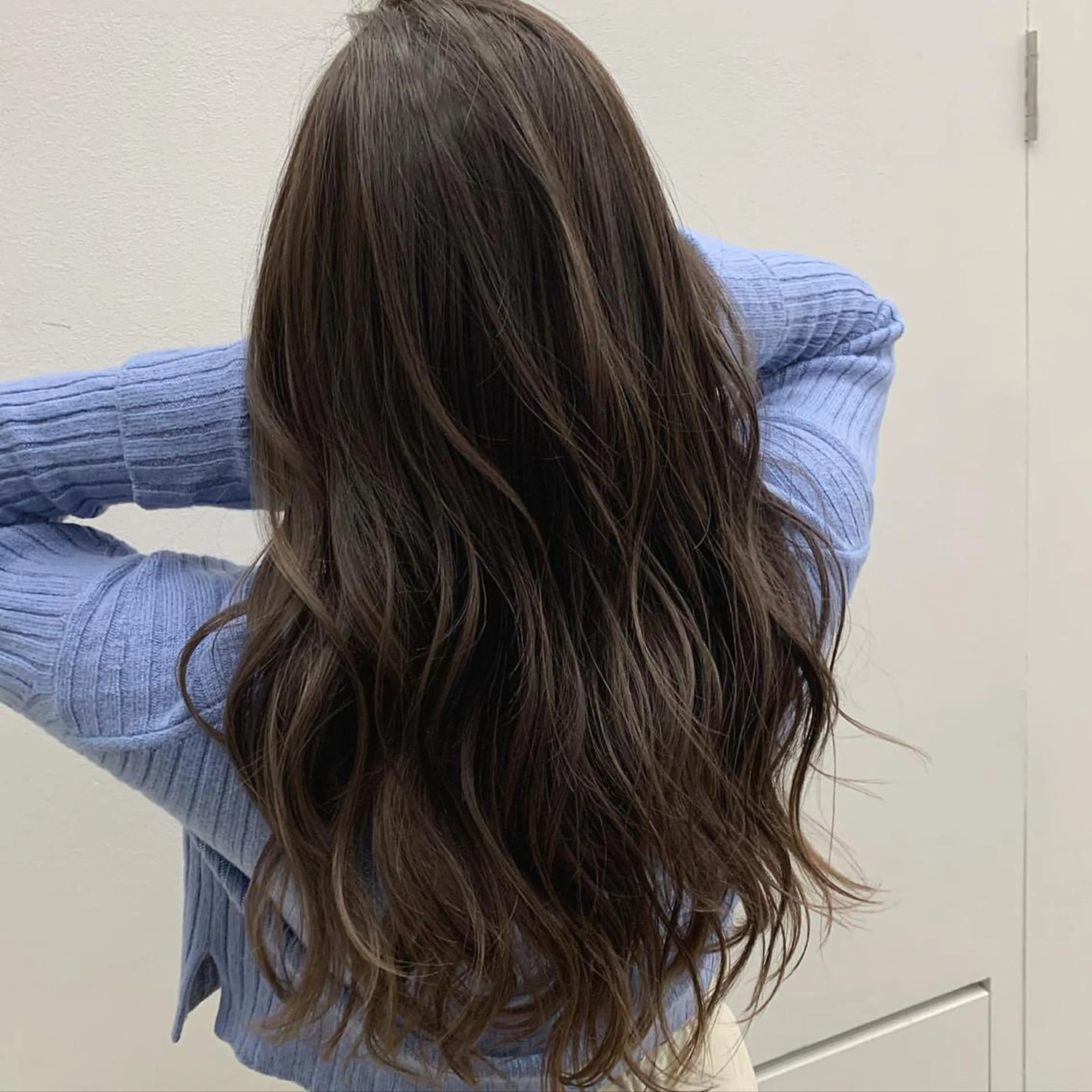 ロング カラー mihoko/ ニュアンスパーマのヘアスタイル