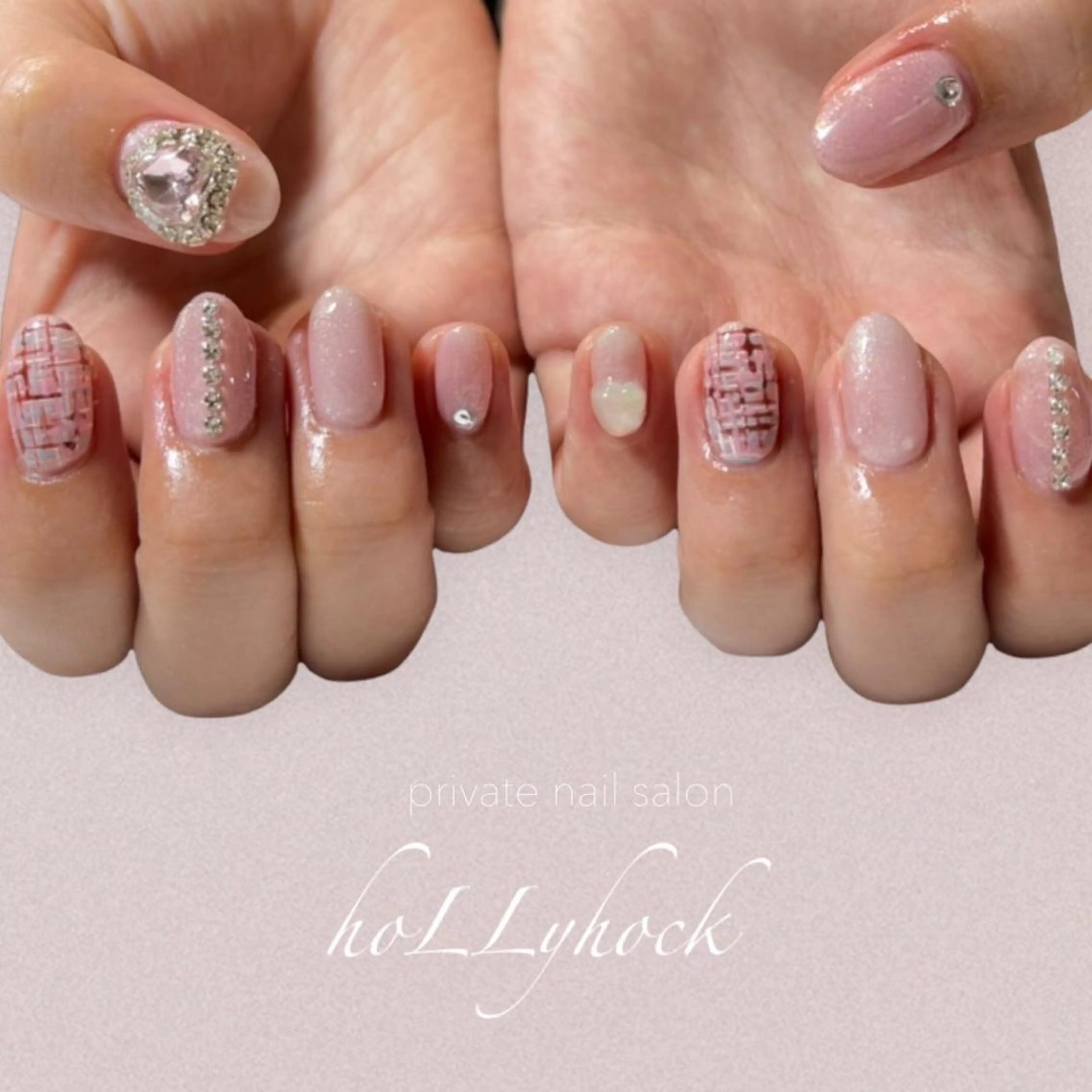 ネイル アートネイル フラッシュネイル マグネットネイル ニュアンスネイル ハンドネイル nail salon hoLLyhockのネイルデザイン