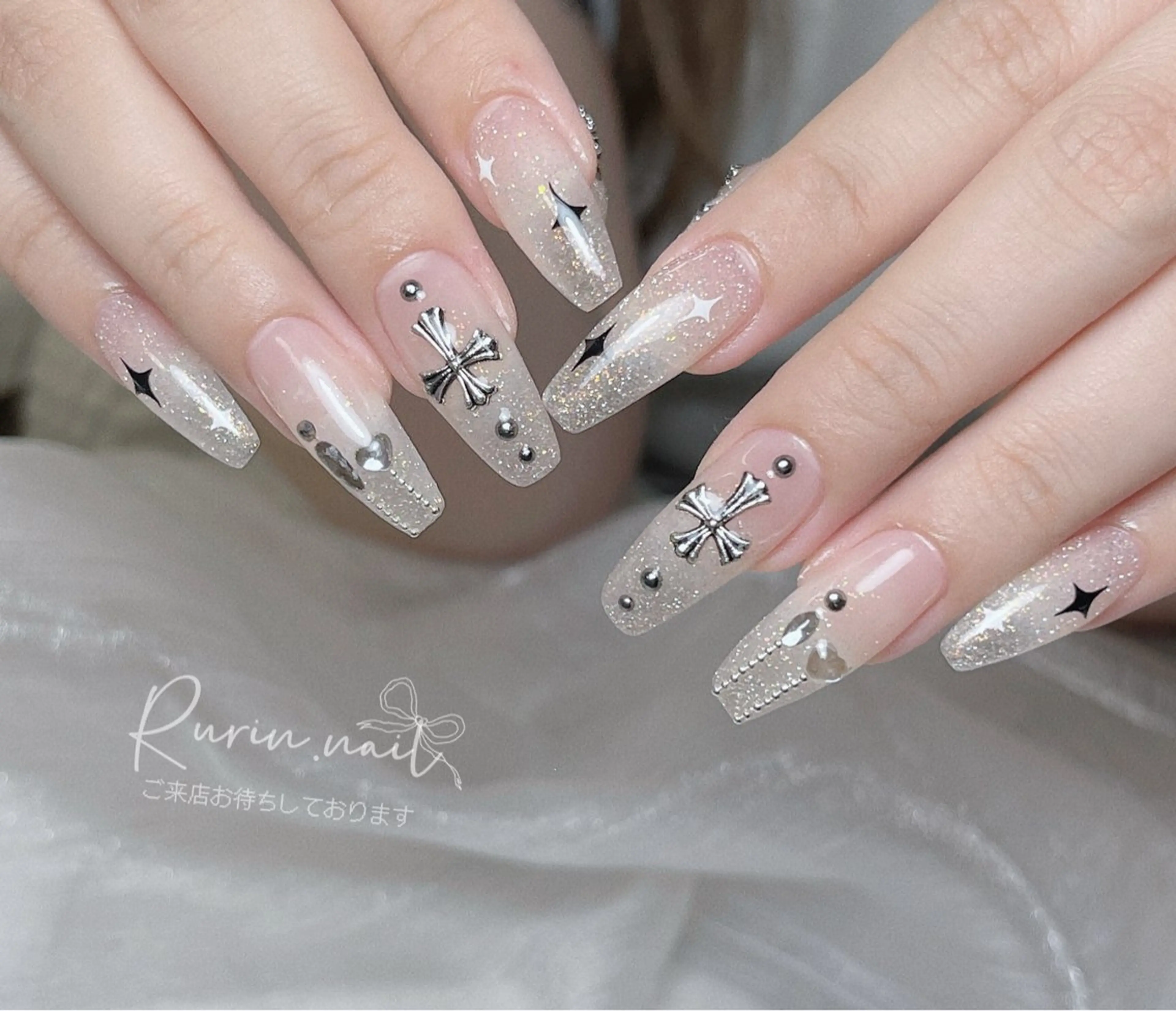 ネイル ハンドネイル ルリン サロン💅のネイルデザイン