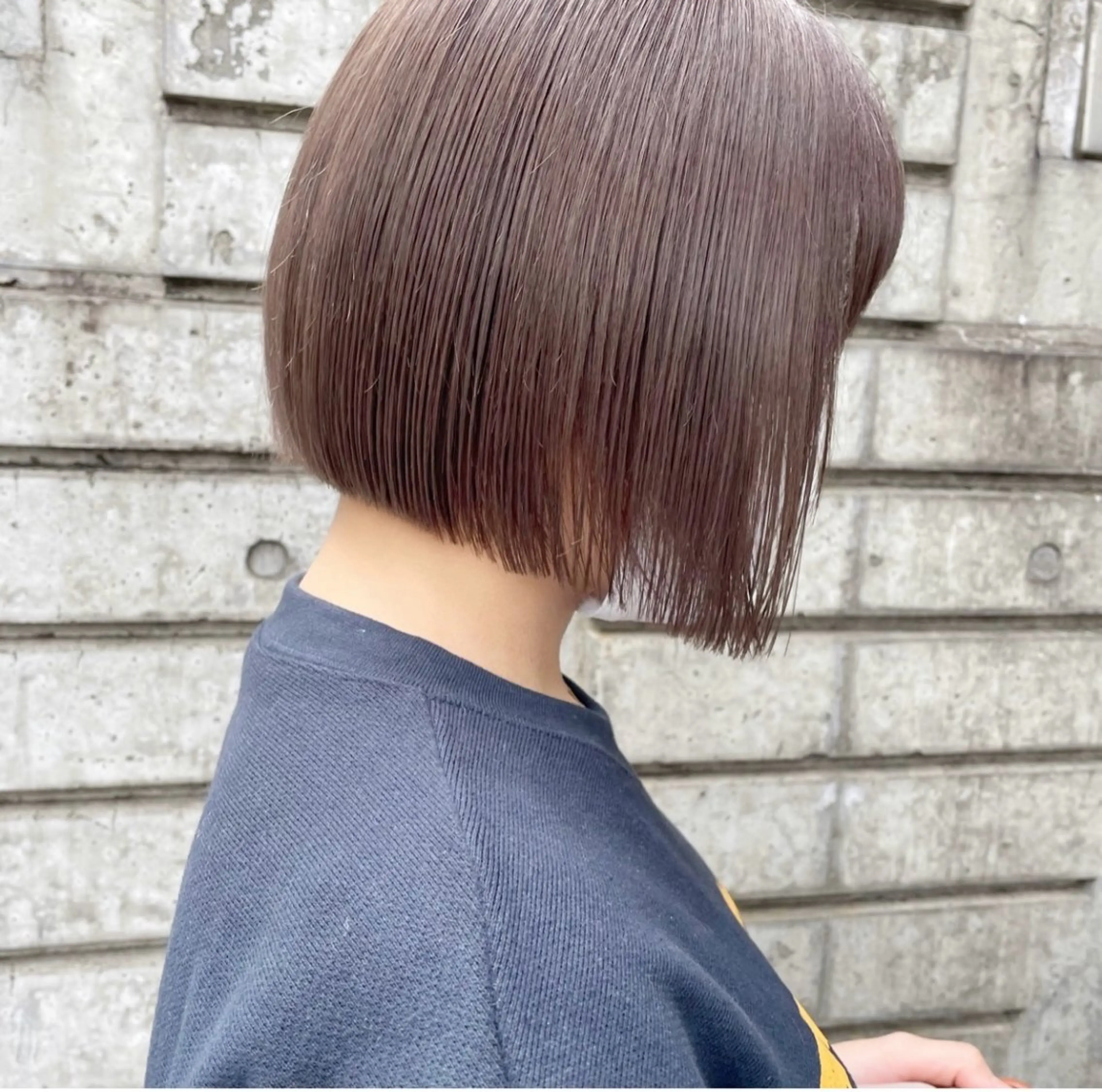 ショート カラー ヘアアレンジ ベージュ/オリーブ ボブ/小笠原汐海のヘアスタイル