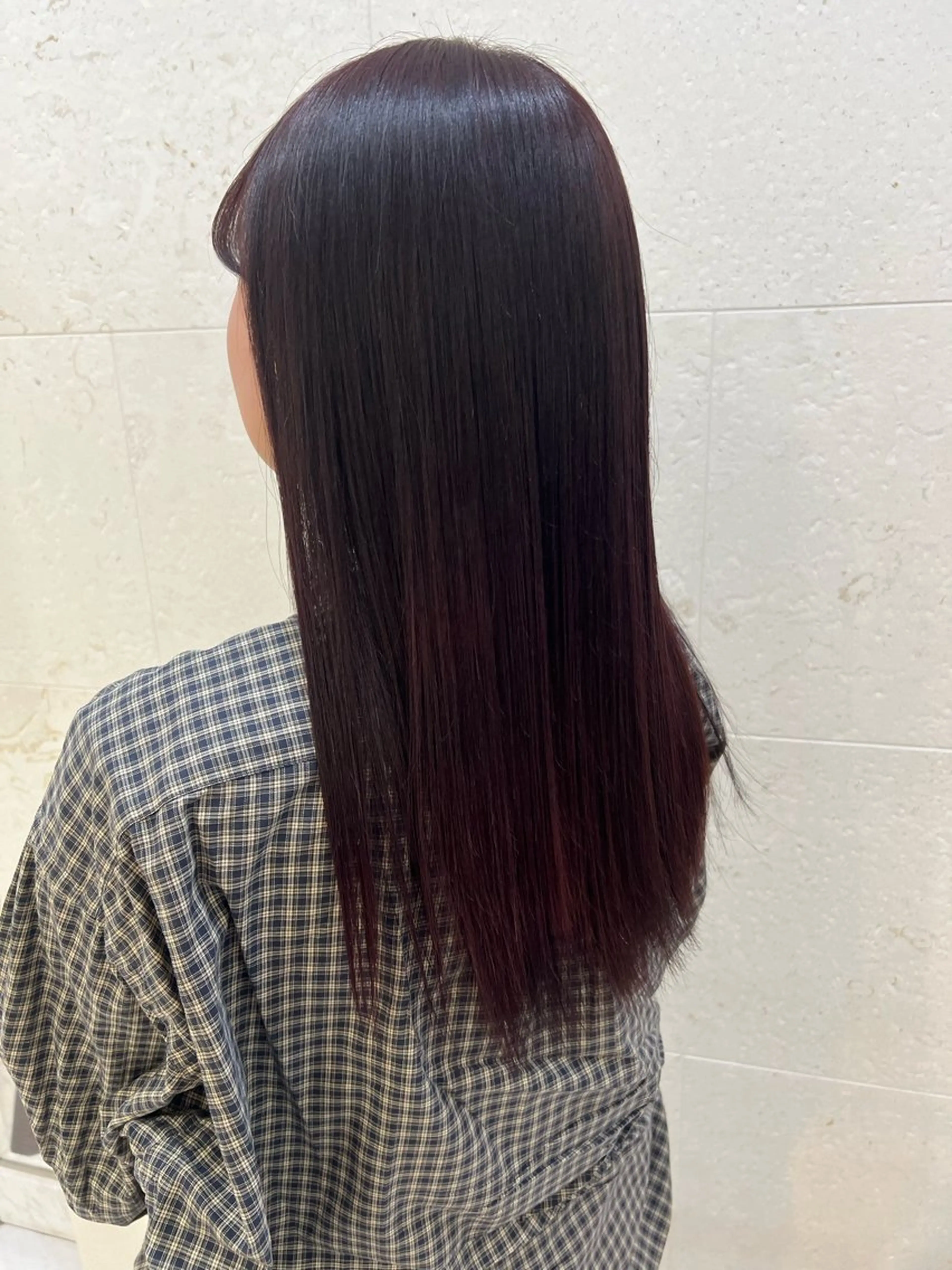 ロング カラー レッドカラー ヘアカラー トリートメント 鈴木 愛華のヘアスタイル