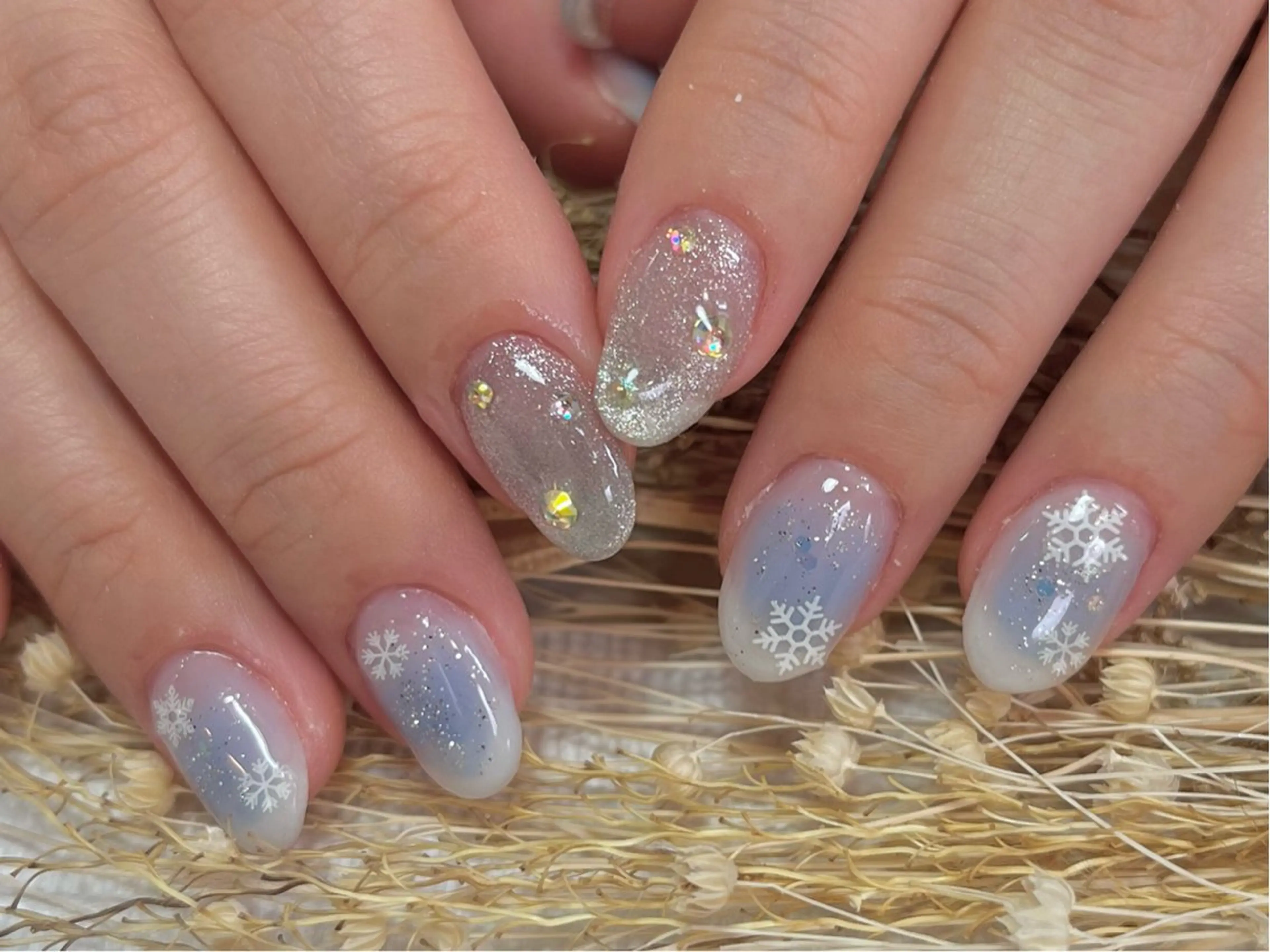 ネイル アートネイル 冬ネイル ハンドネイル Queen nail所属・QUEEN ＮＡＩＬのネイルデザイン