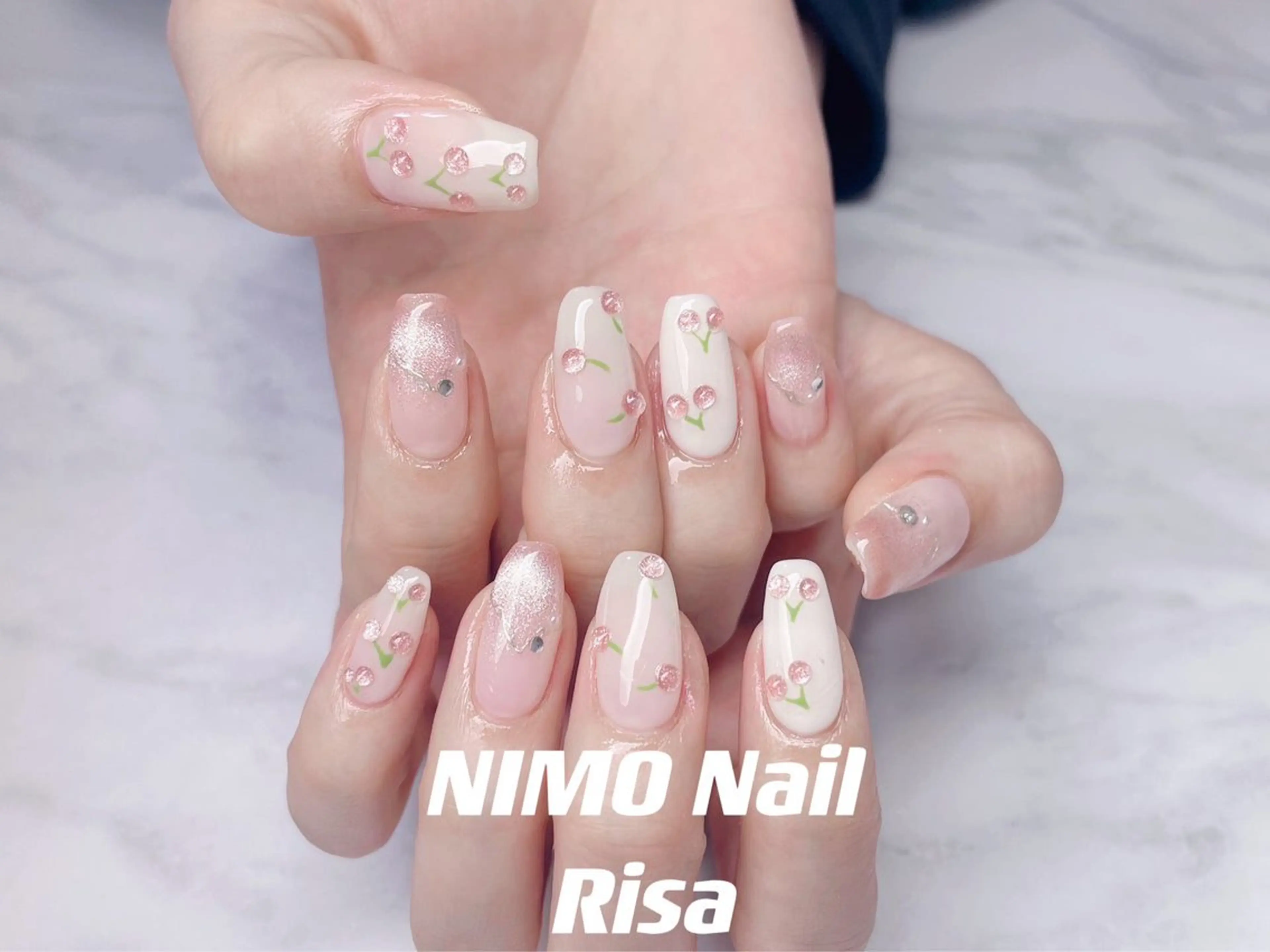 ネイル ハンドネイル RI SA☀️ リサのネイルデザイン