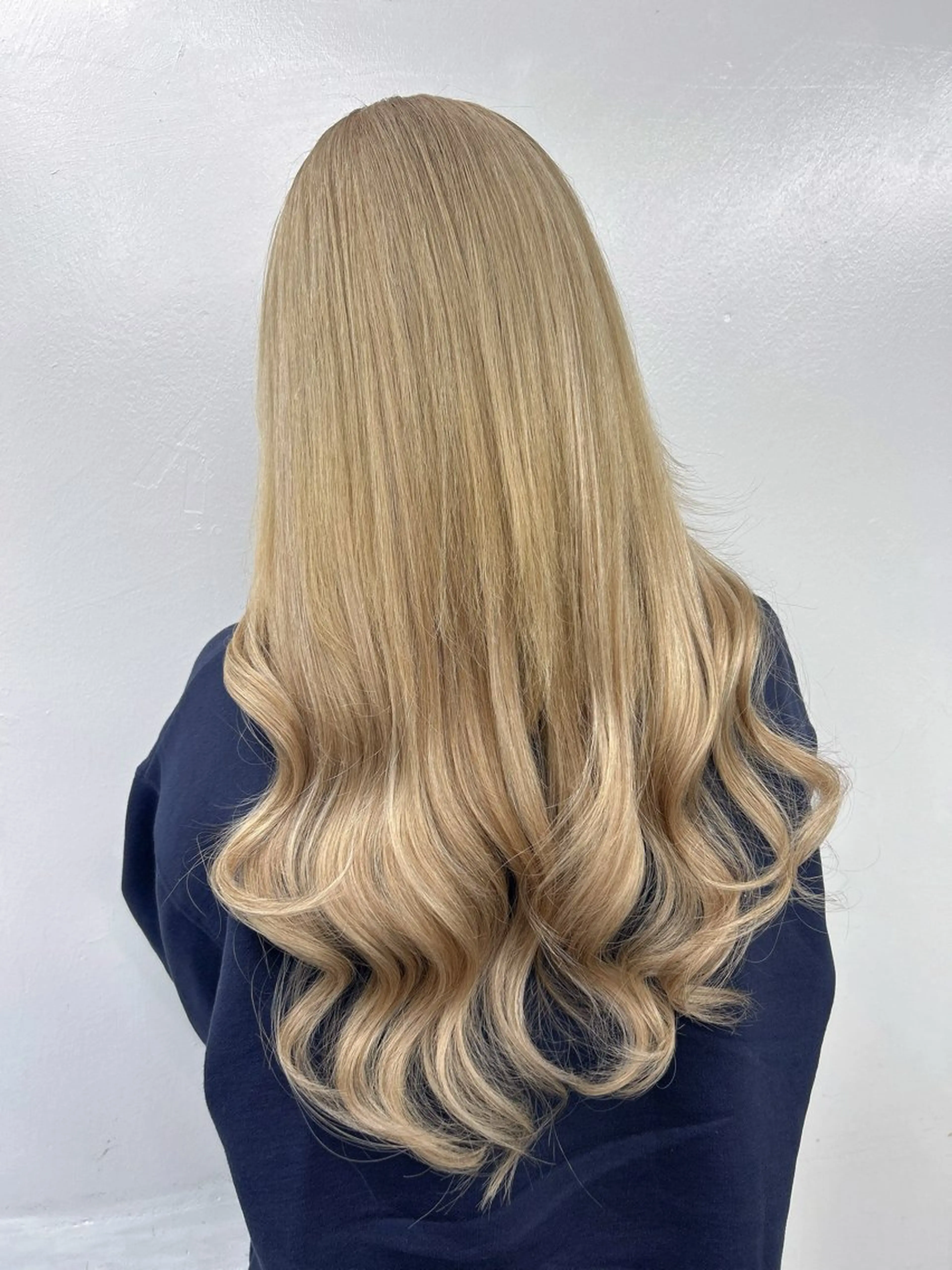 ロング カラー シールエクステ バレイヤージュ ハイライトカラー ハイトーンカラー エクステ カット ヘアカラー トリートメント エクステ ヘアセット alpha. カラーエクステ下妻のヘアスタイル