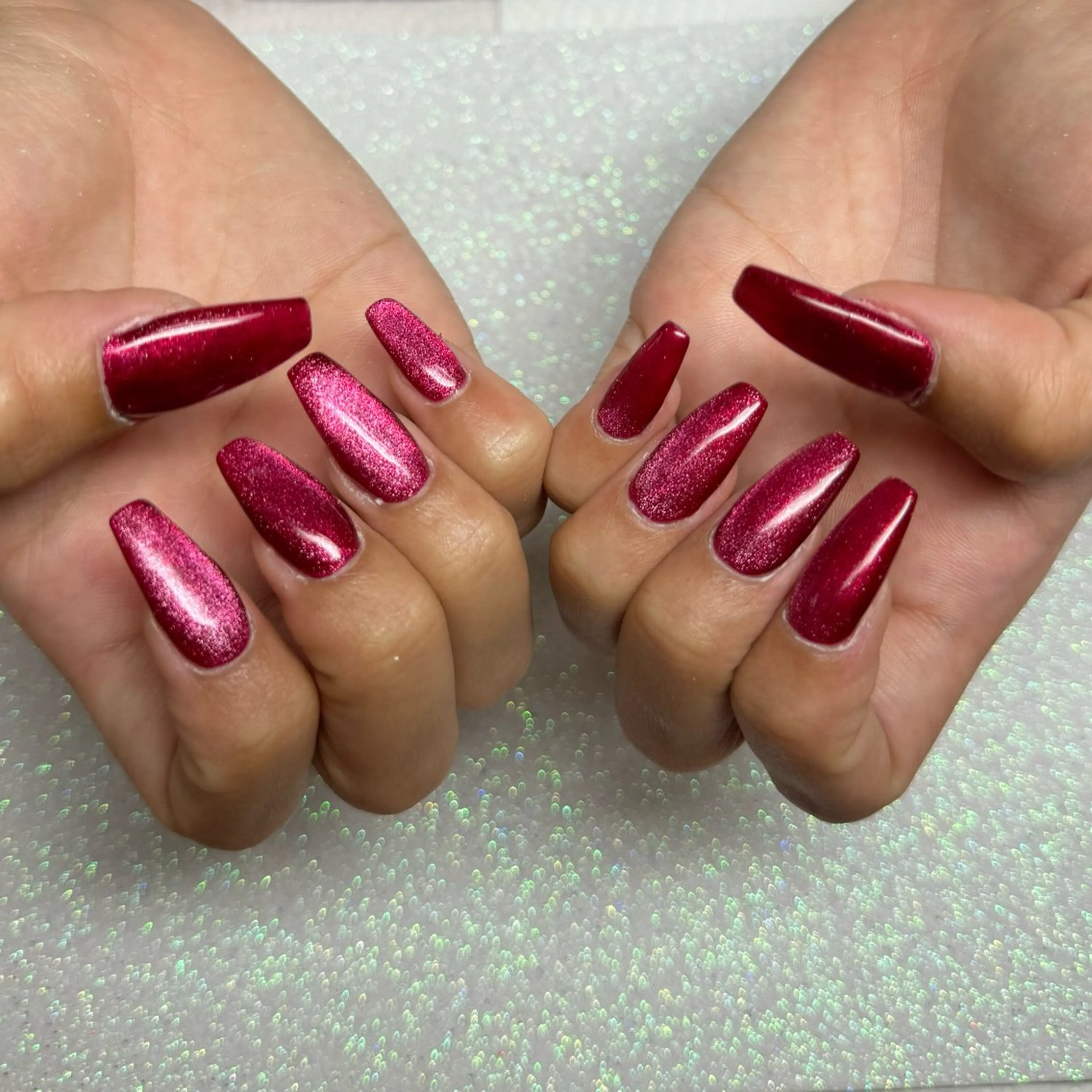 ネイル ハンドネイル VIERU 🌈🎀💖のネイルデザイン