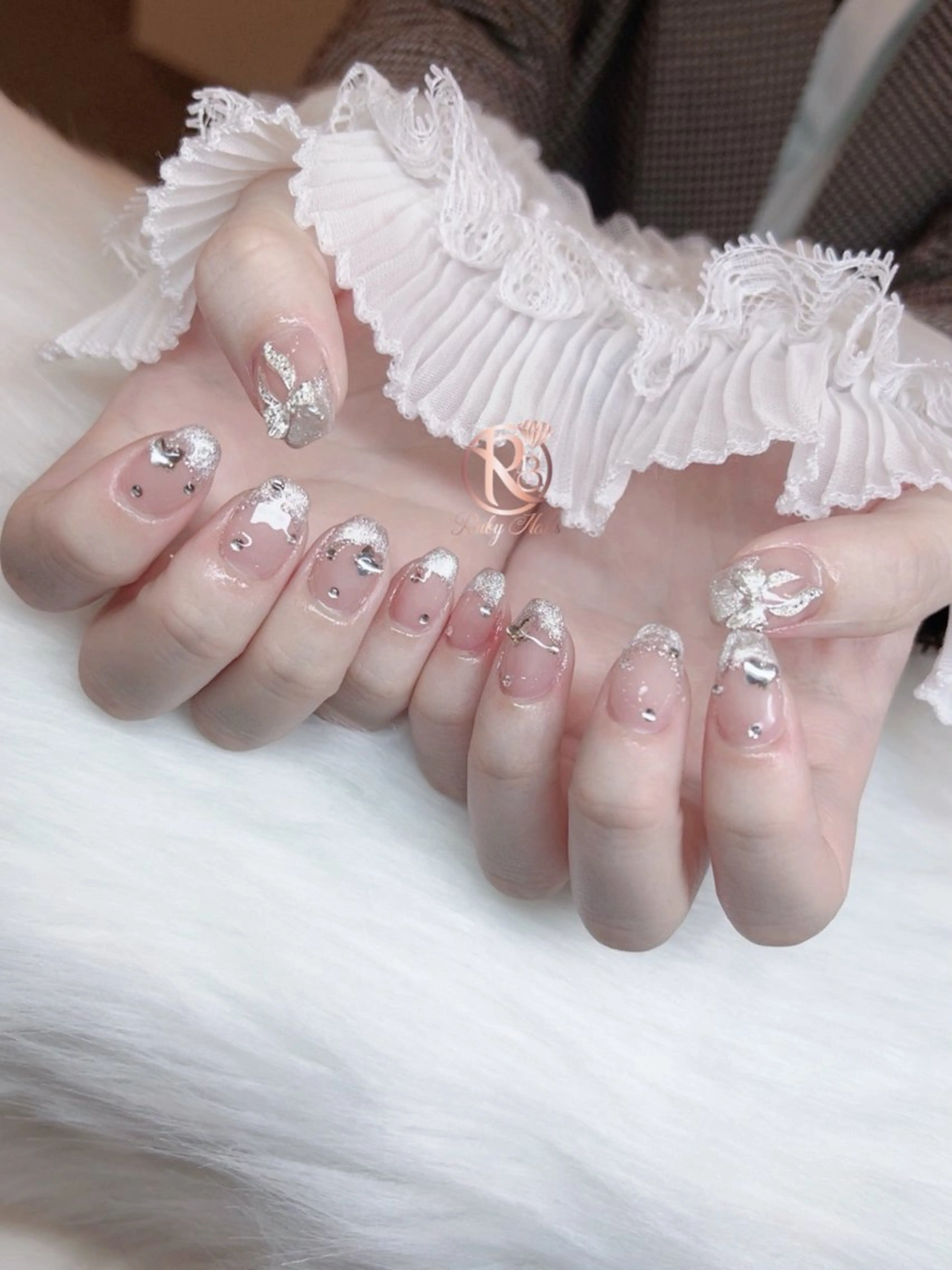 ネイル グラデーション キラキラネイル ワンカラーネイル ピンク ストーンネイル RUBY Nail 日暮里店のネイルデザイン