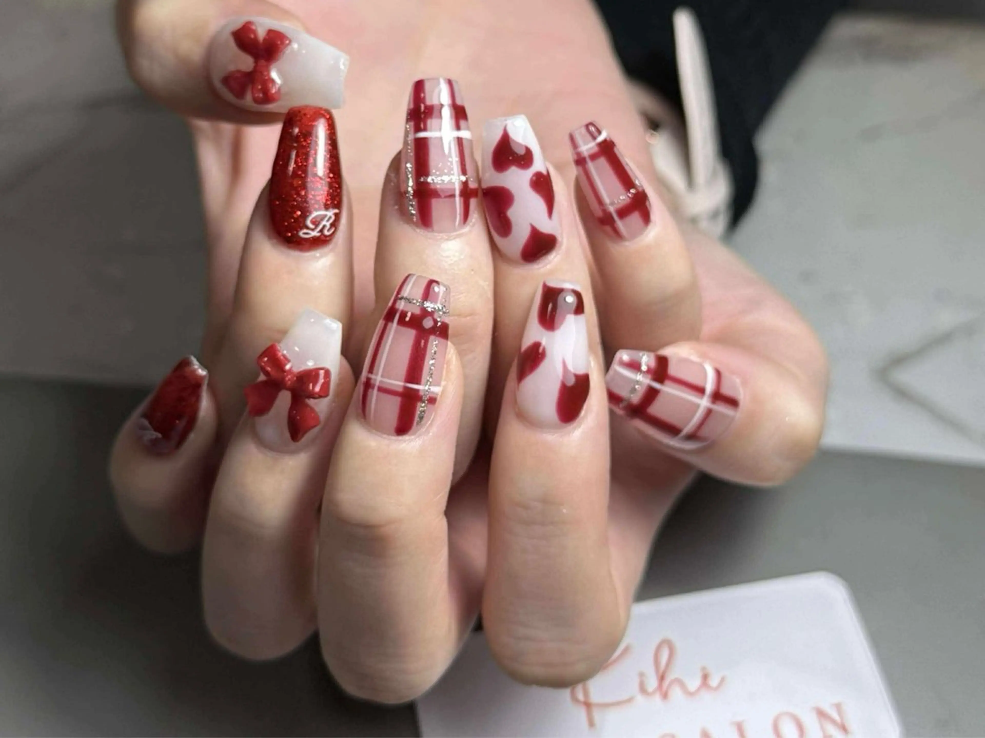 ネイル アートネイル フレンチネイル ジェルネイル グラデーション 韓国ネイル ハンドネイル 💕鈴木ユリ パラジェル/オフ無料のネイルデザイン