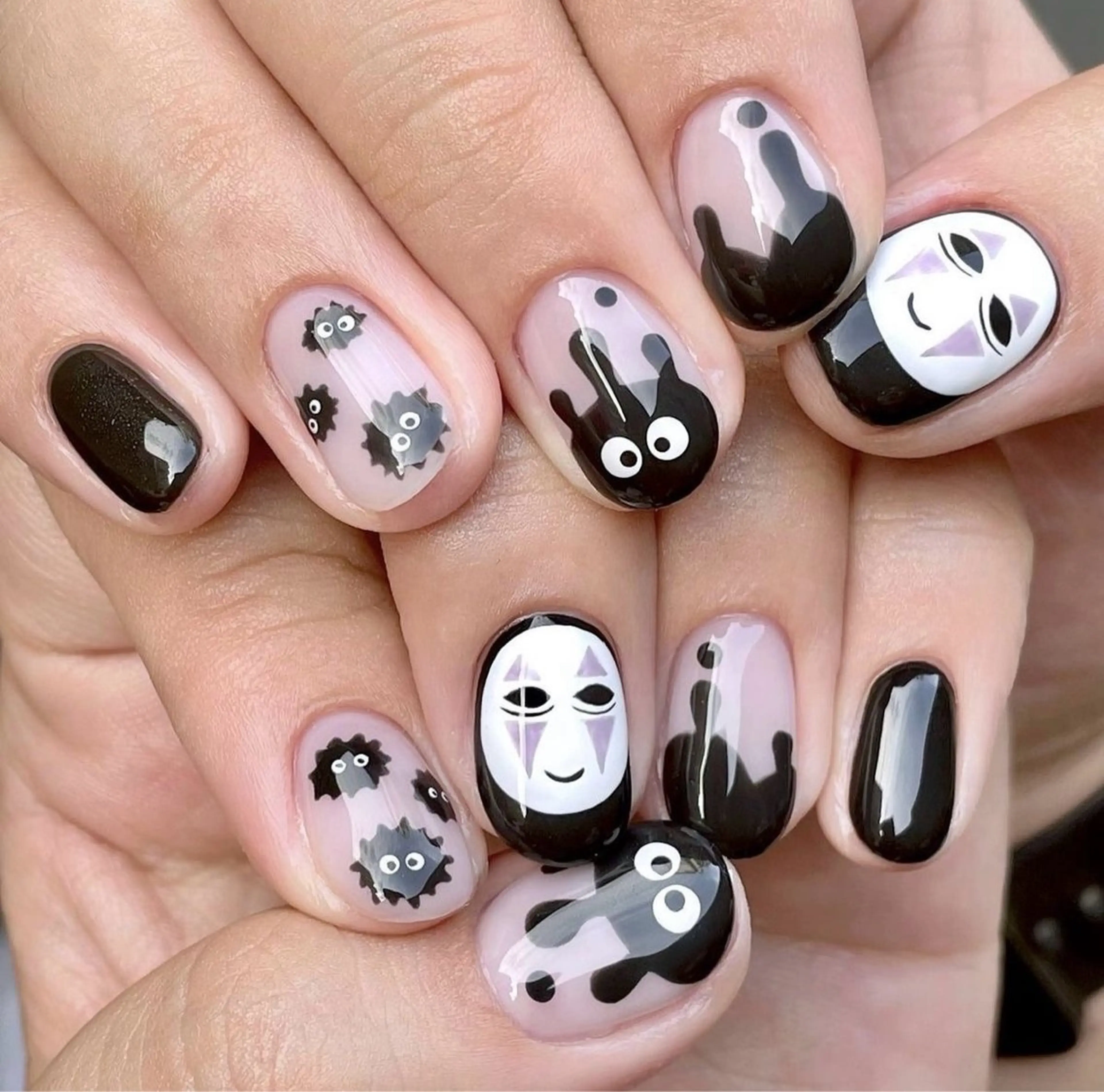 ネイル Luna nailsのネイルデザイン