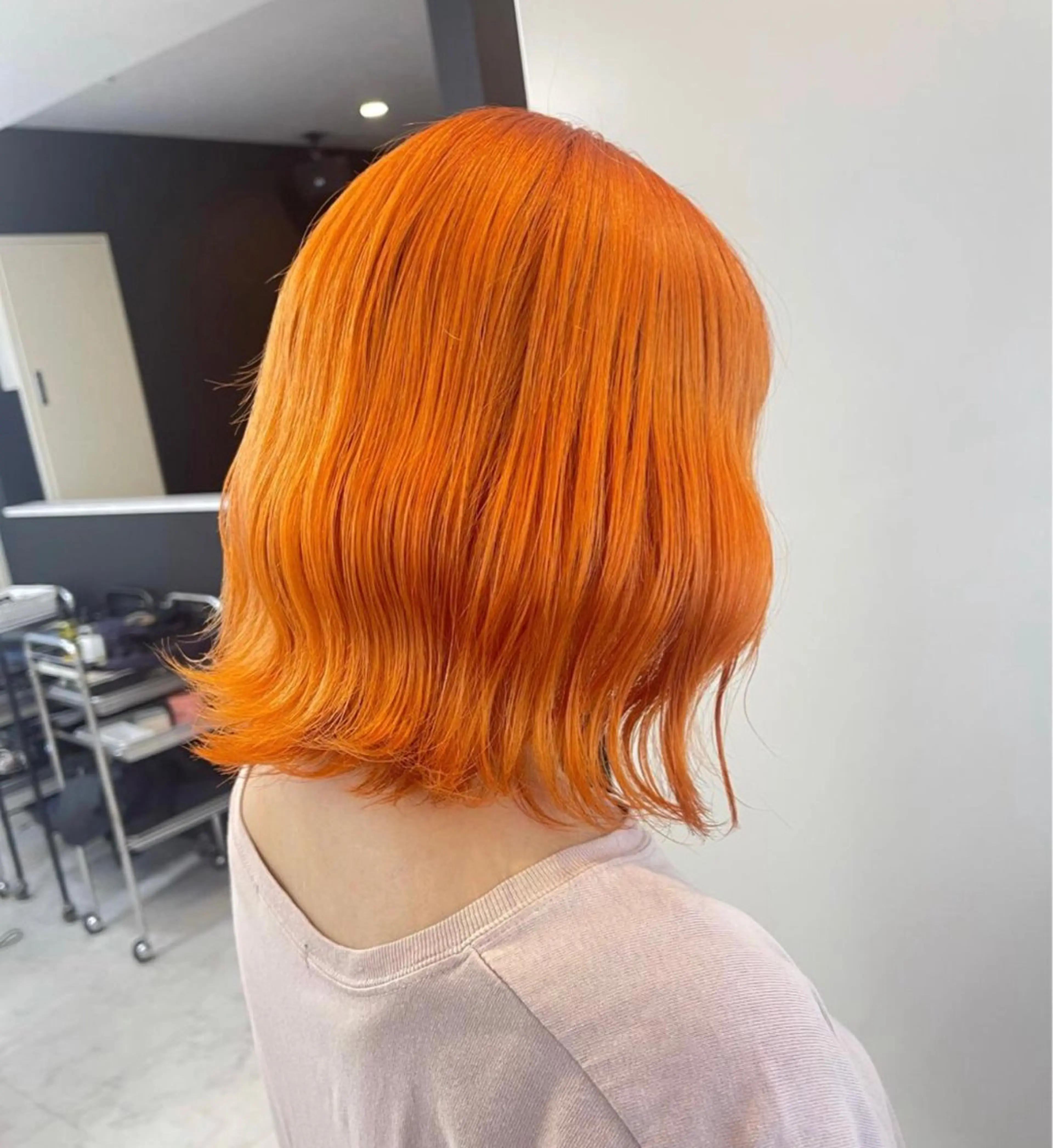 ミディアム カラー ブリーチ ケアブリーチ ダブルカラー ハイトーンカラー オレンジ ヘアカラー salowin原宿iori所属・💋ハイトーンデザイ ンヘア💋A'nyuのヘアスタイル