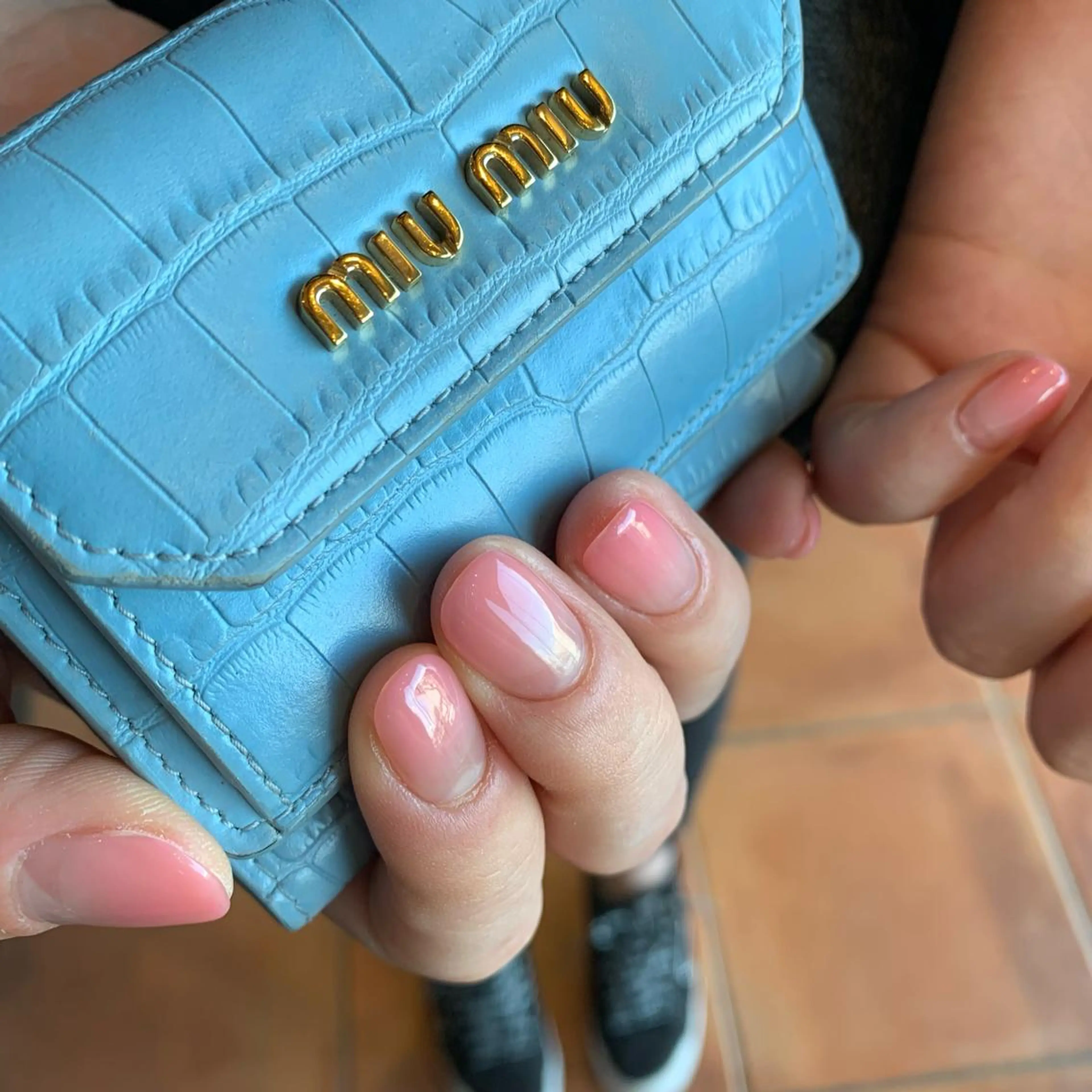 ネイル ピンク 佐藤 穂乃香のネイルデザイン