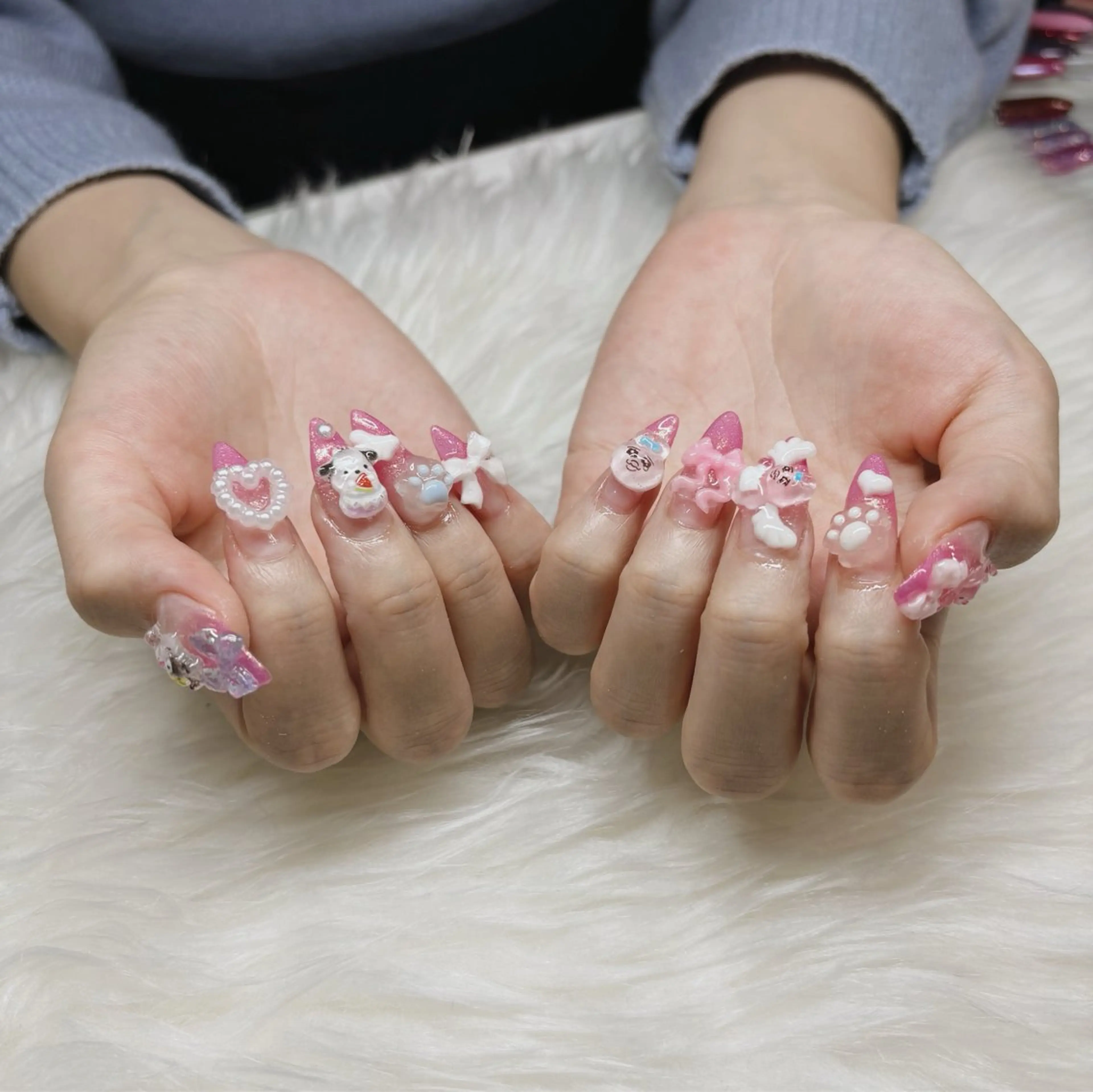 ロング ハンドネイル see love gritterのネイルデザイン