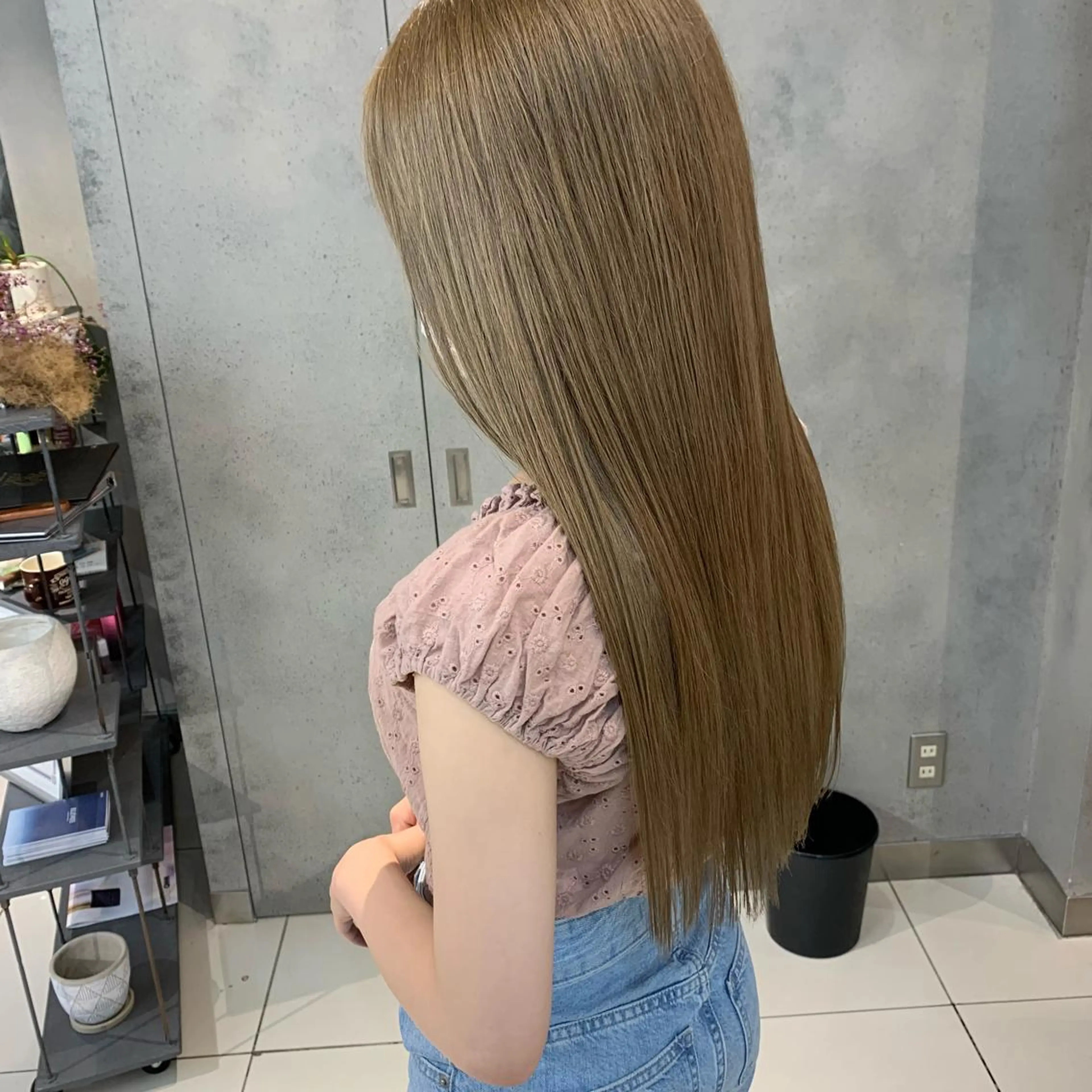 ロング カラー raika .のヘアスタイル