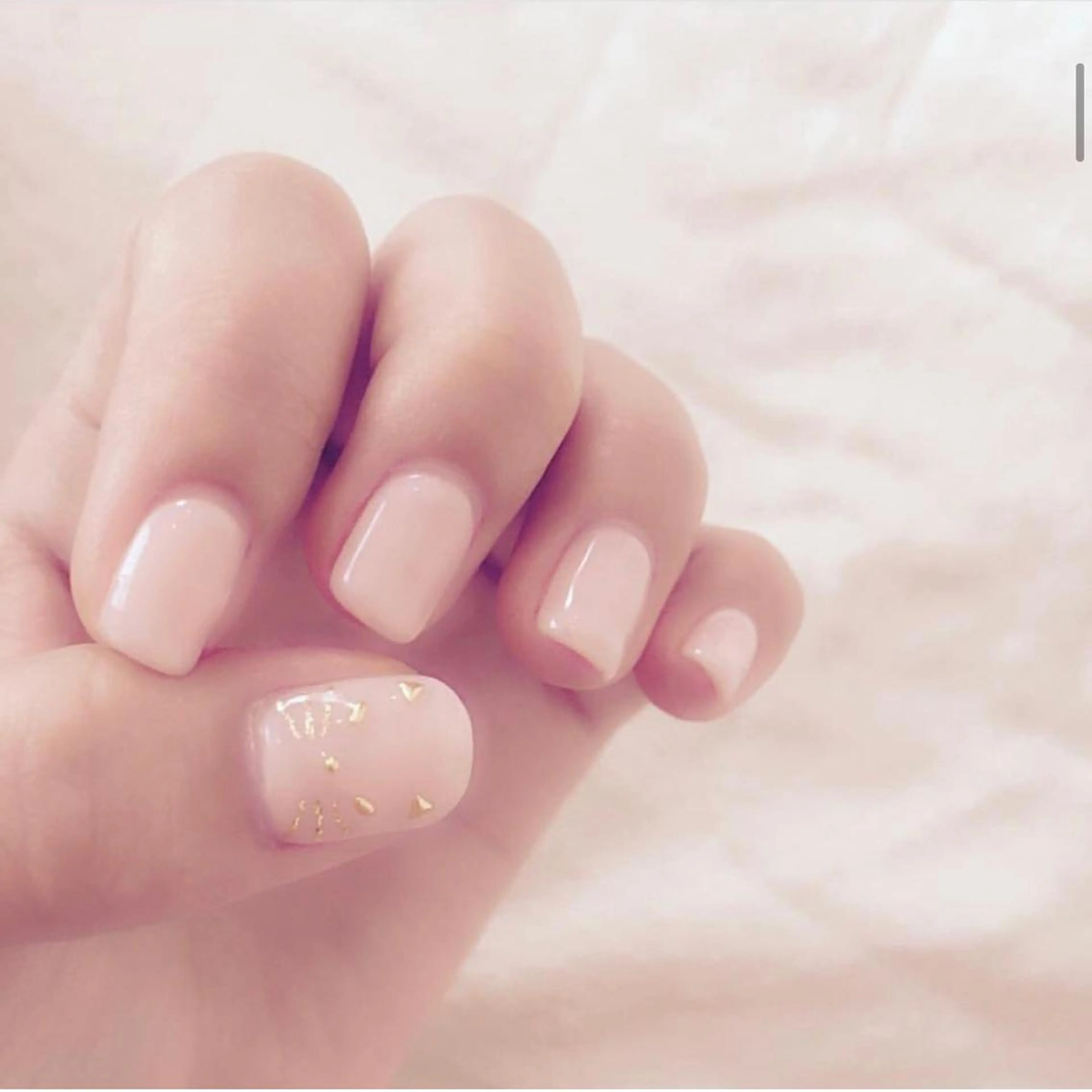 ネイル ハンドネイル フットネイル ハンドケア Nes.Nail所属・Miyagi Asamiのネイルデザイン