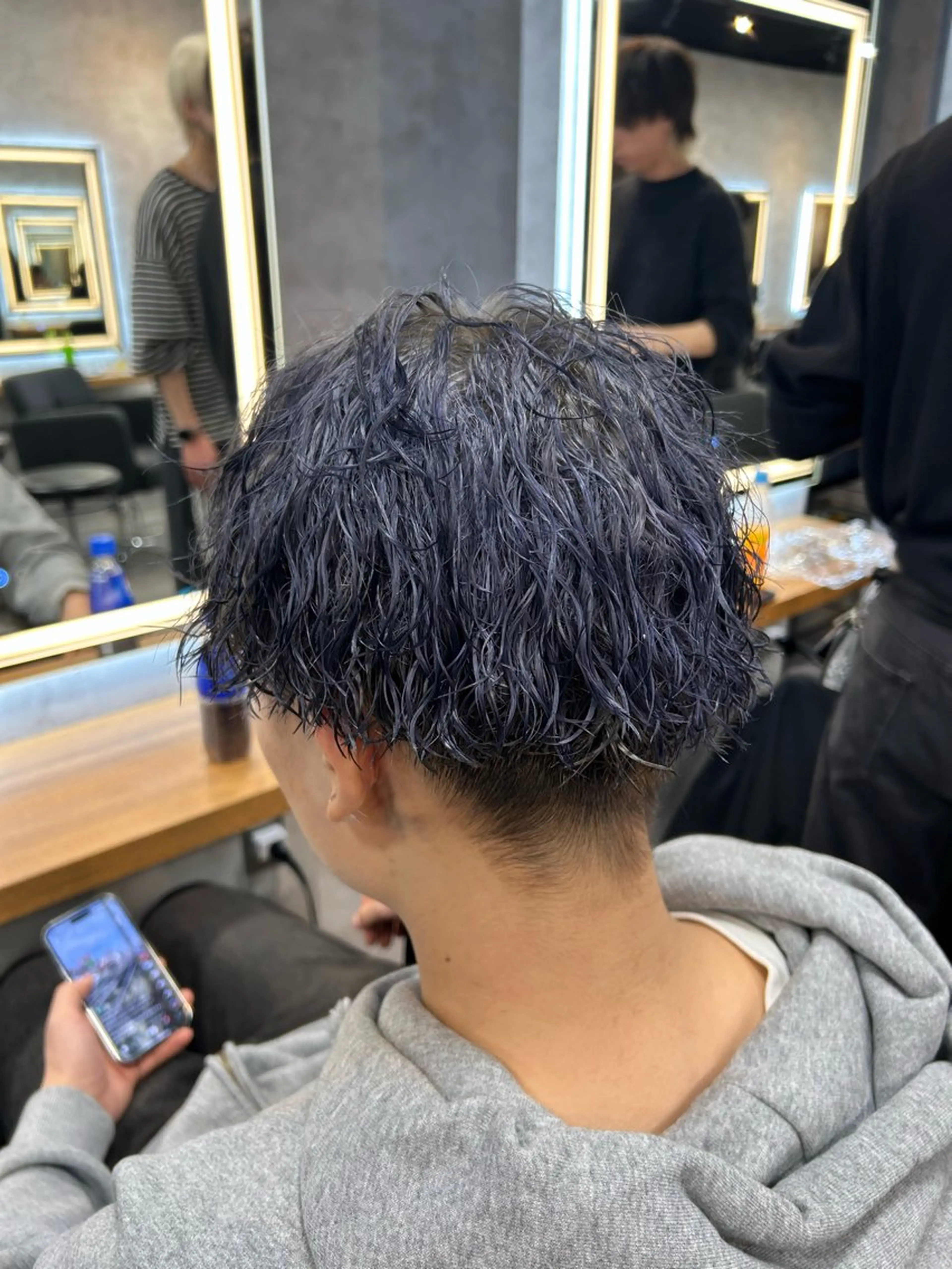 ショート カラー パーマ メンズ メンズブリーチ メンズパーマ ブリーチ カット ヘアカラー メンズスペシャリスト /副店長YUTAのヘアスタイル