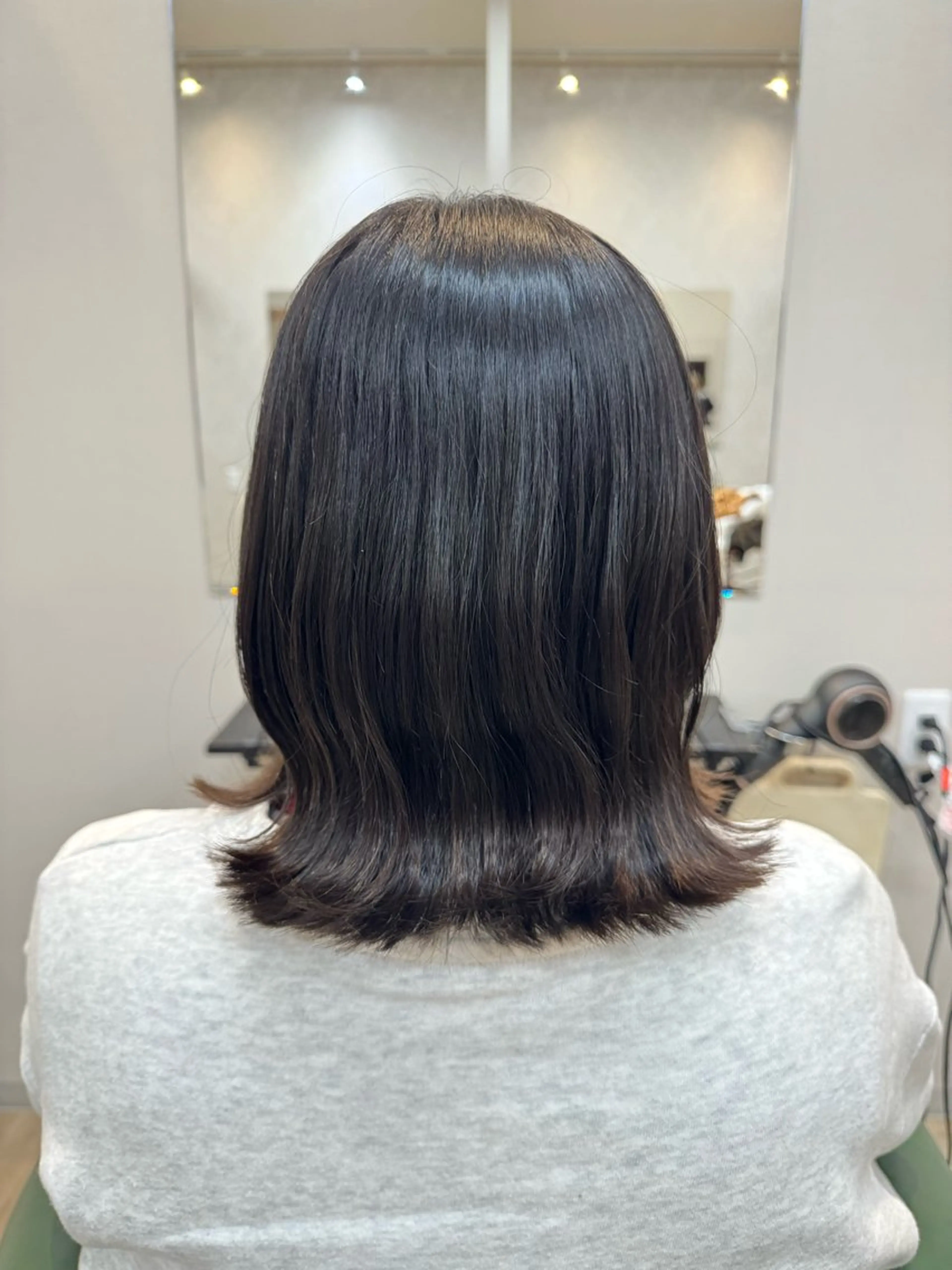 ミディアム くびれヘア 植松 小乃佳のヘアスタイル