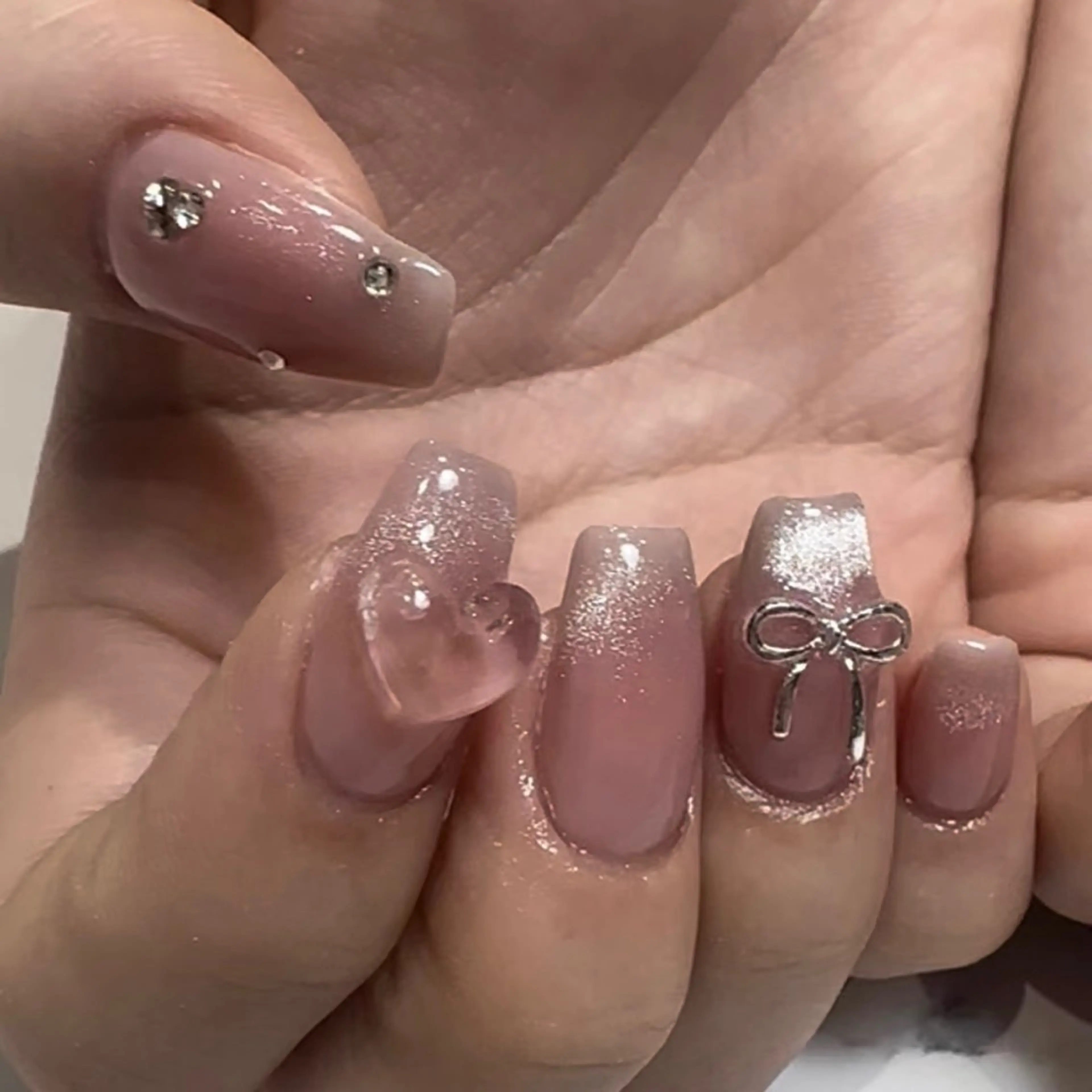 ネイル ハンドネイル She nail studio 原宿店所属・いいだえみ ୨୧ᵕ̤ᴗᵕ̤)のネイルデザイン