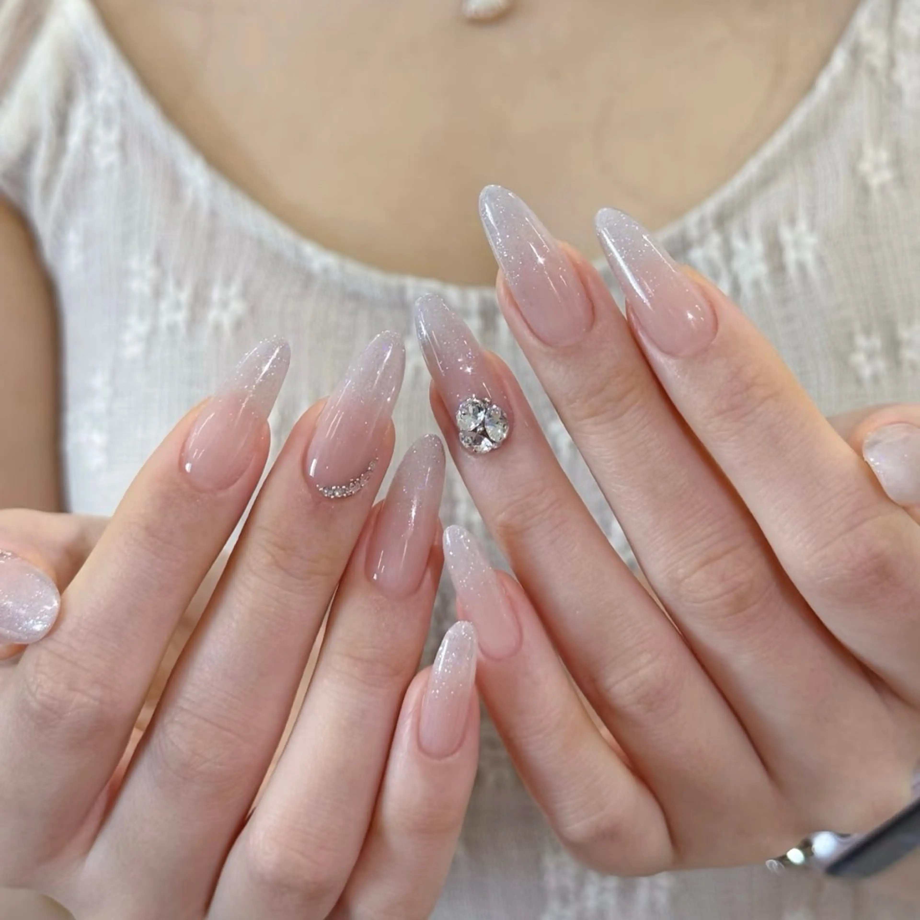 ネイル J&C Nail Salon吉祥寺所属・YU KIのネイルデザイン