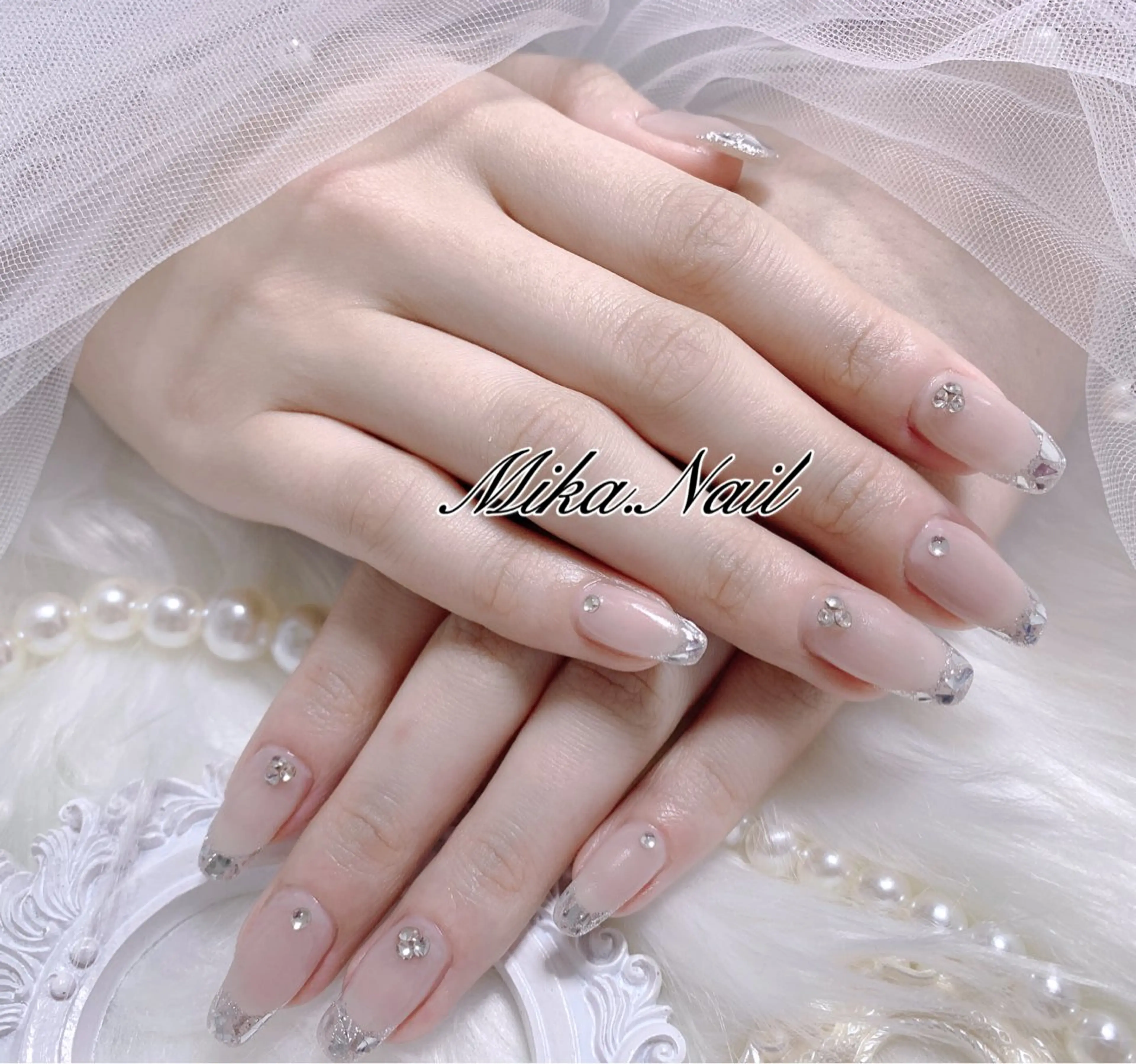 ネイル フレンチネイル ガラスフレンチ Mika Nailのネイルデザイン