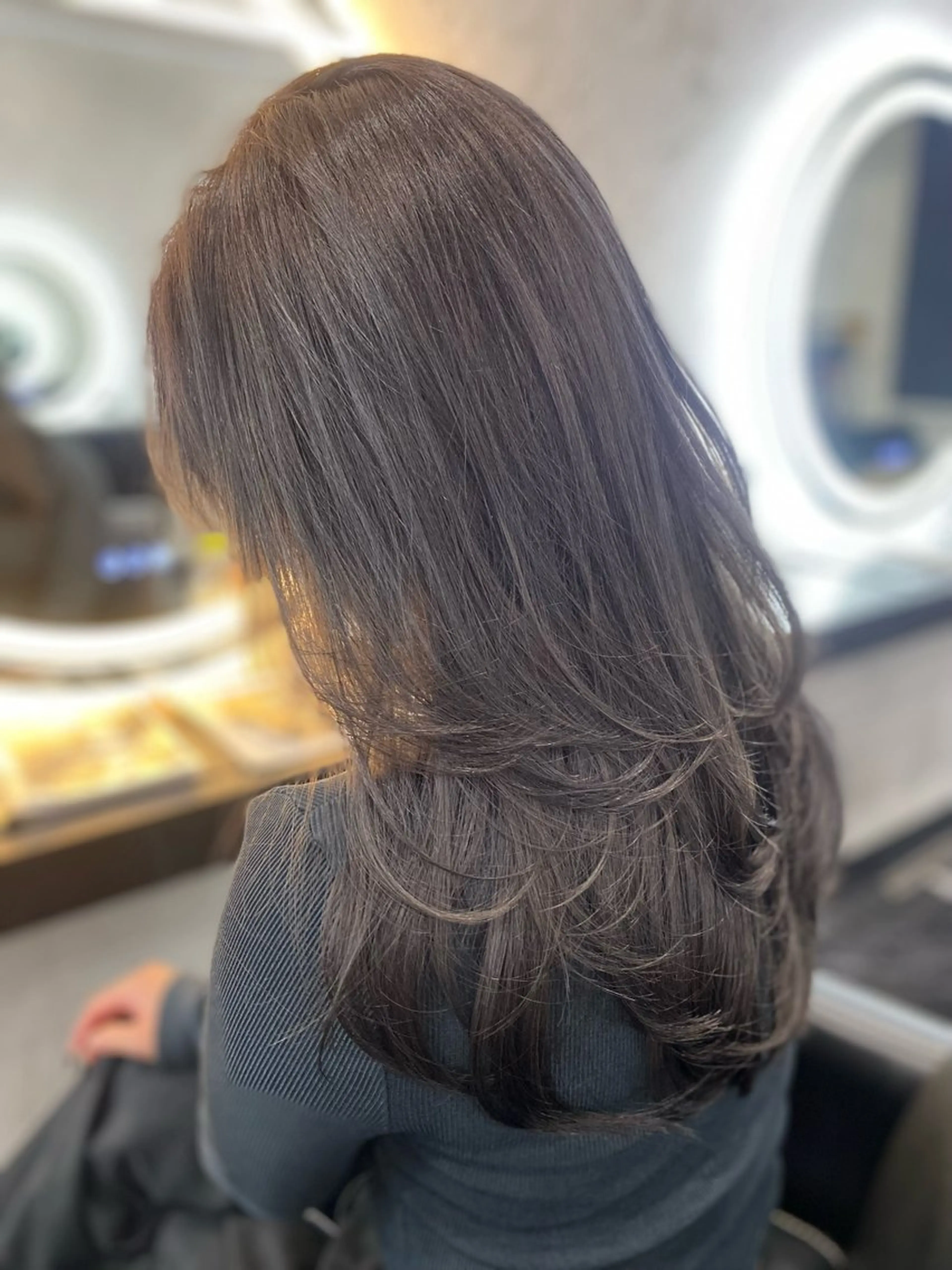 セミロング LOHAS宮田 香奈のヘアスタイル