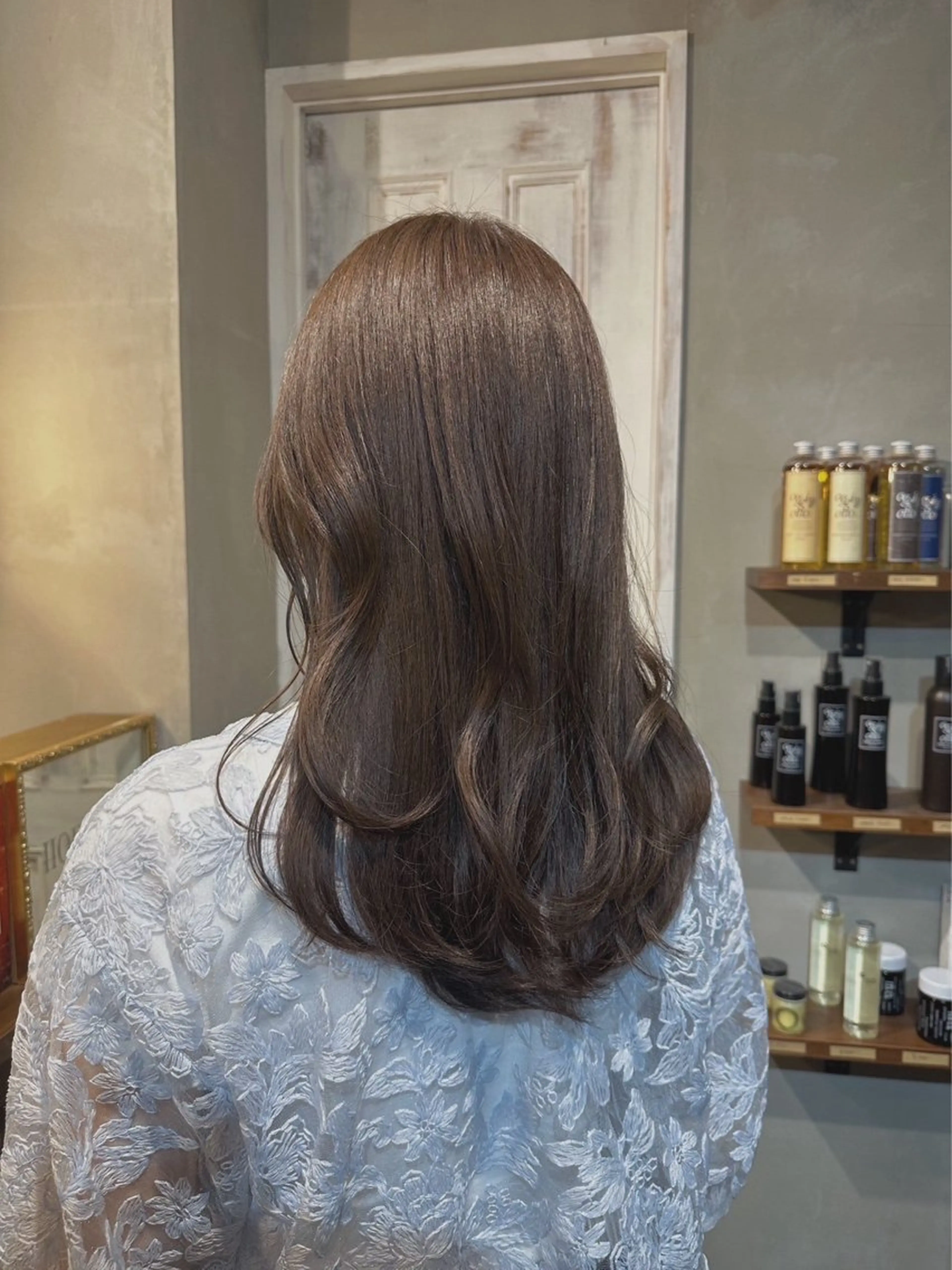 ロング カラー ヘアアレンジ ベージュカラー オリーブベージュ カット saya 🧸 カット/縮毛矯正のヘアスタイル