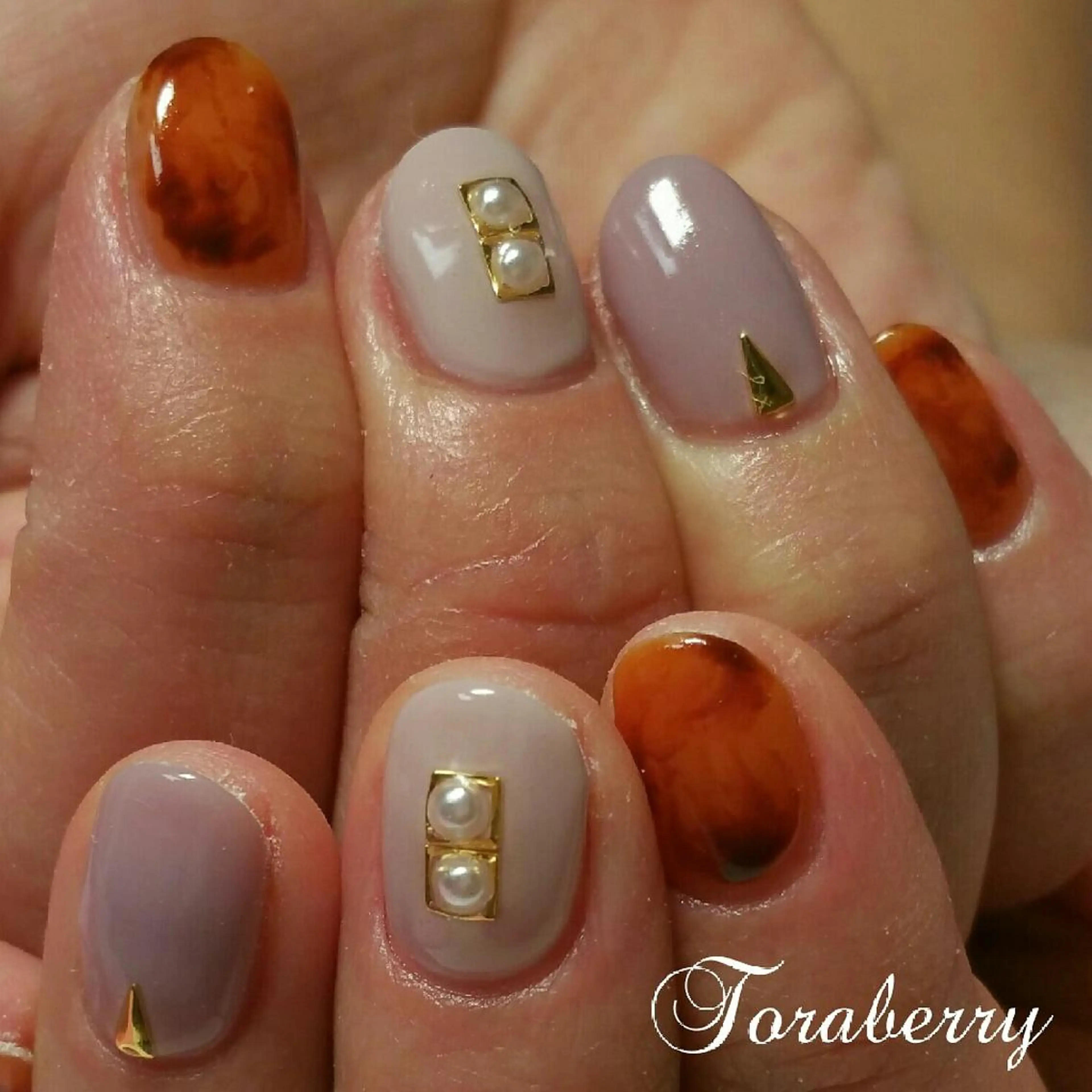 ネイル べっ甲ネイル ハンドネイル ネイリスト なつみのネイルデザイン