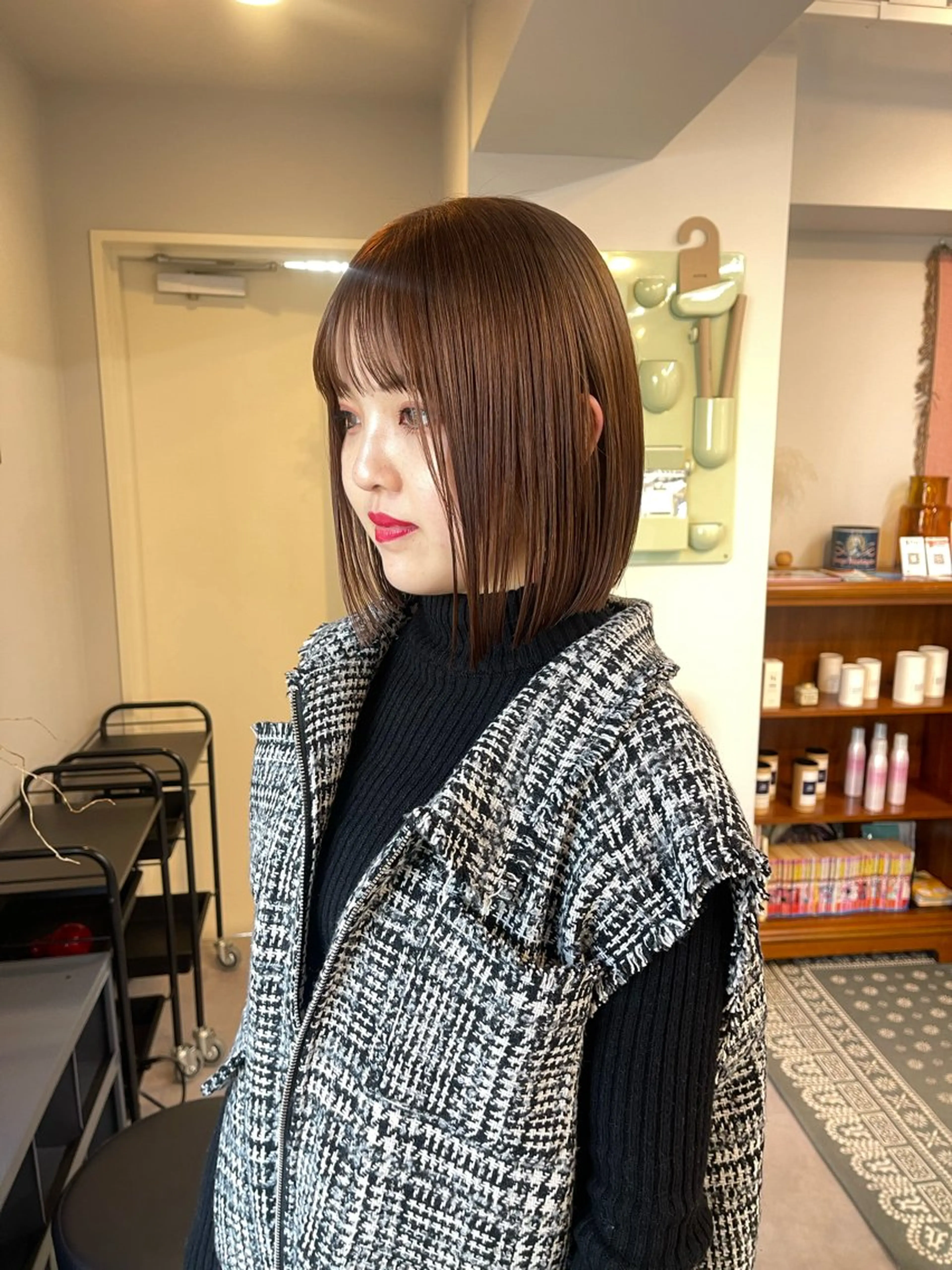 ショート カラー ベージュカラー ブリーチ ブラウンカラー ブラウンベージュ ダブルカラー MEY HAIR / CURLYS所属・✅ボブ/パーマ/ 表参道/KENTA✅のヘアスタイル