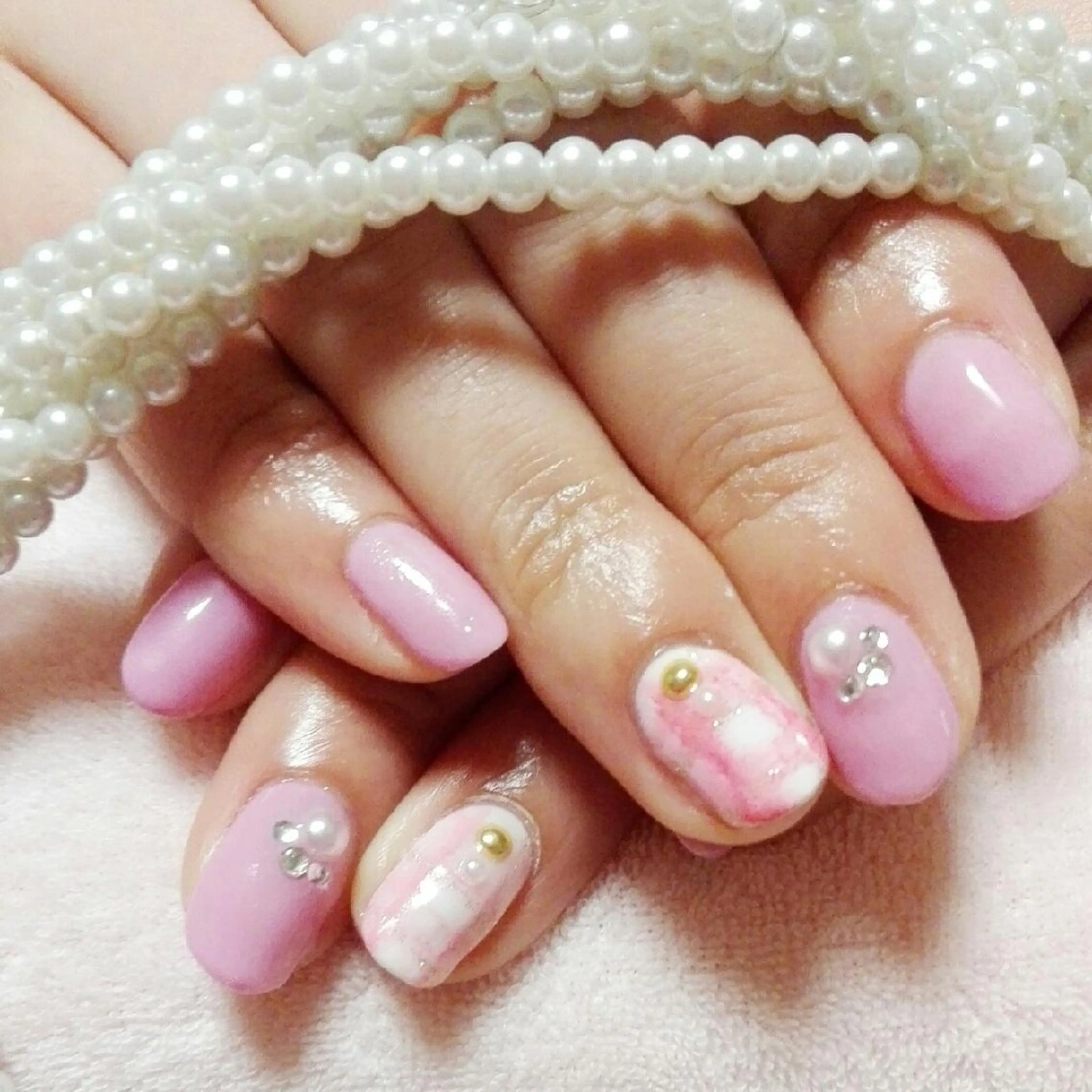 ネイル 持ち込み ピンク 春ネイル MANA MANAのネイルデザイン