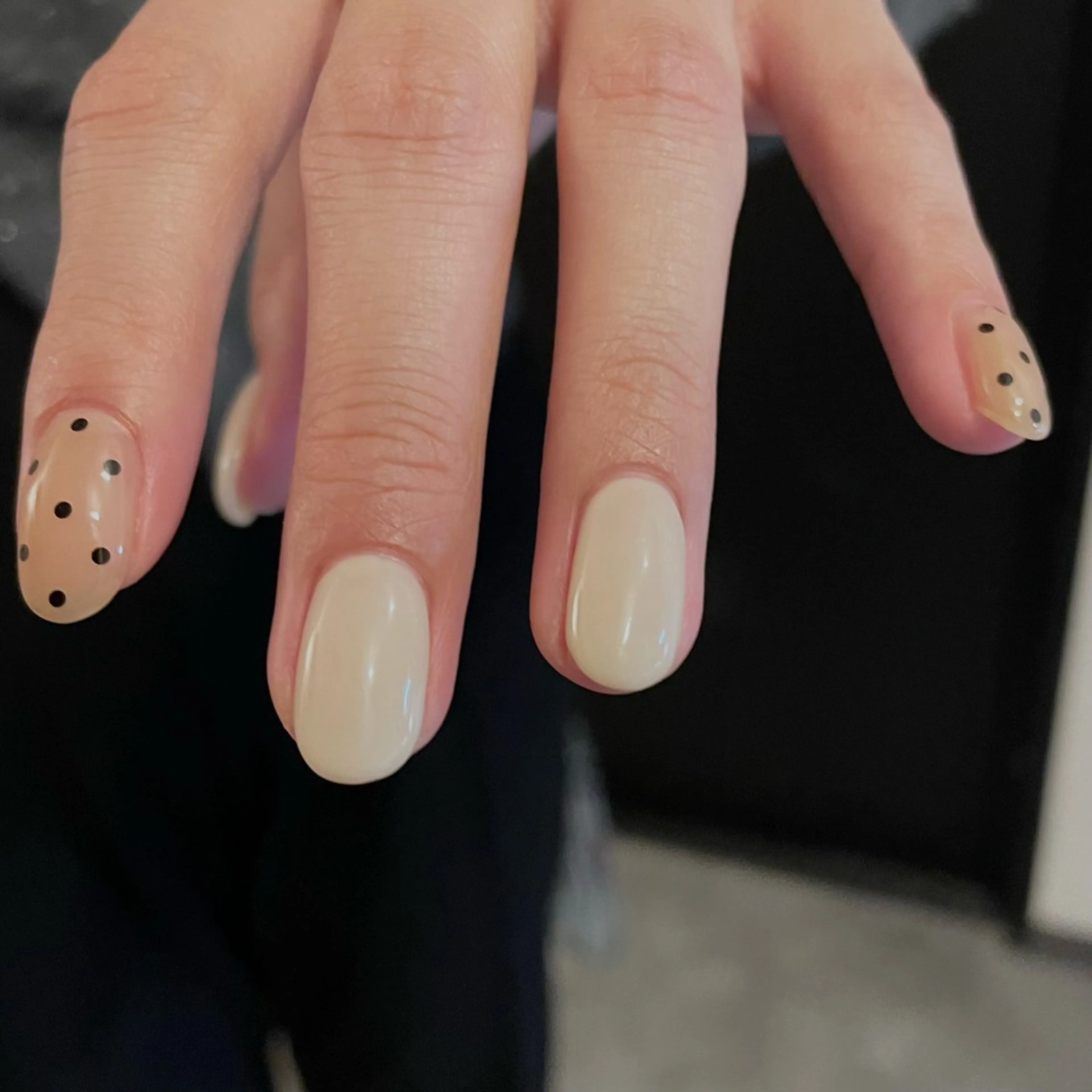 ネイル ドット ハンドネイル roof nailのネイルデザイン