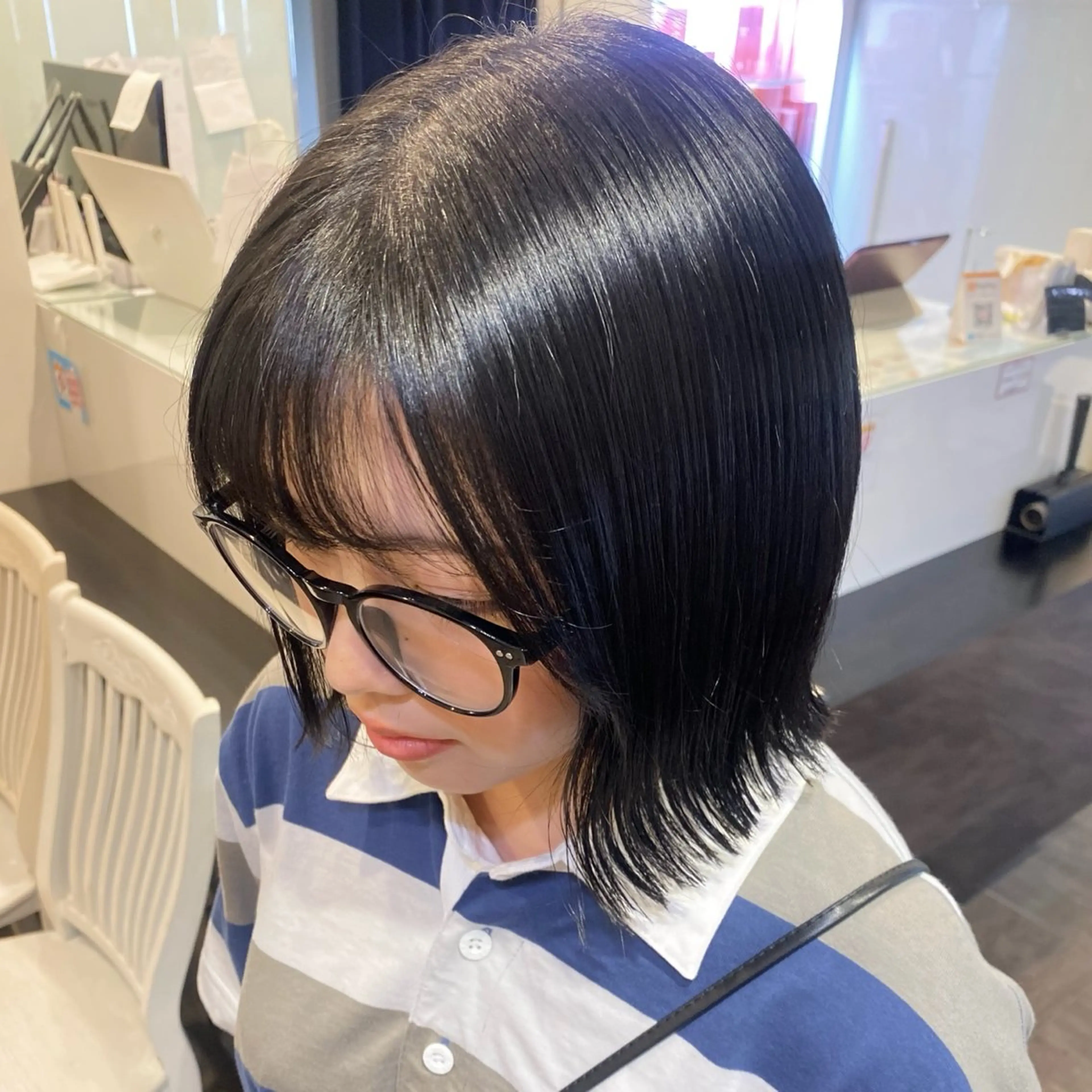 ショート カラー 透明感カラー グレージュ ボブ カット ヘアカラー トリートメント 🤍愛されヘア⌇ 𝐑 𝐈 𝐎🤍のヘアスタイル