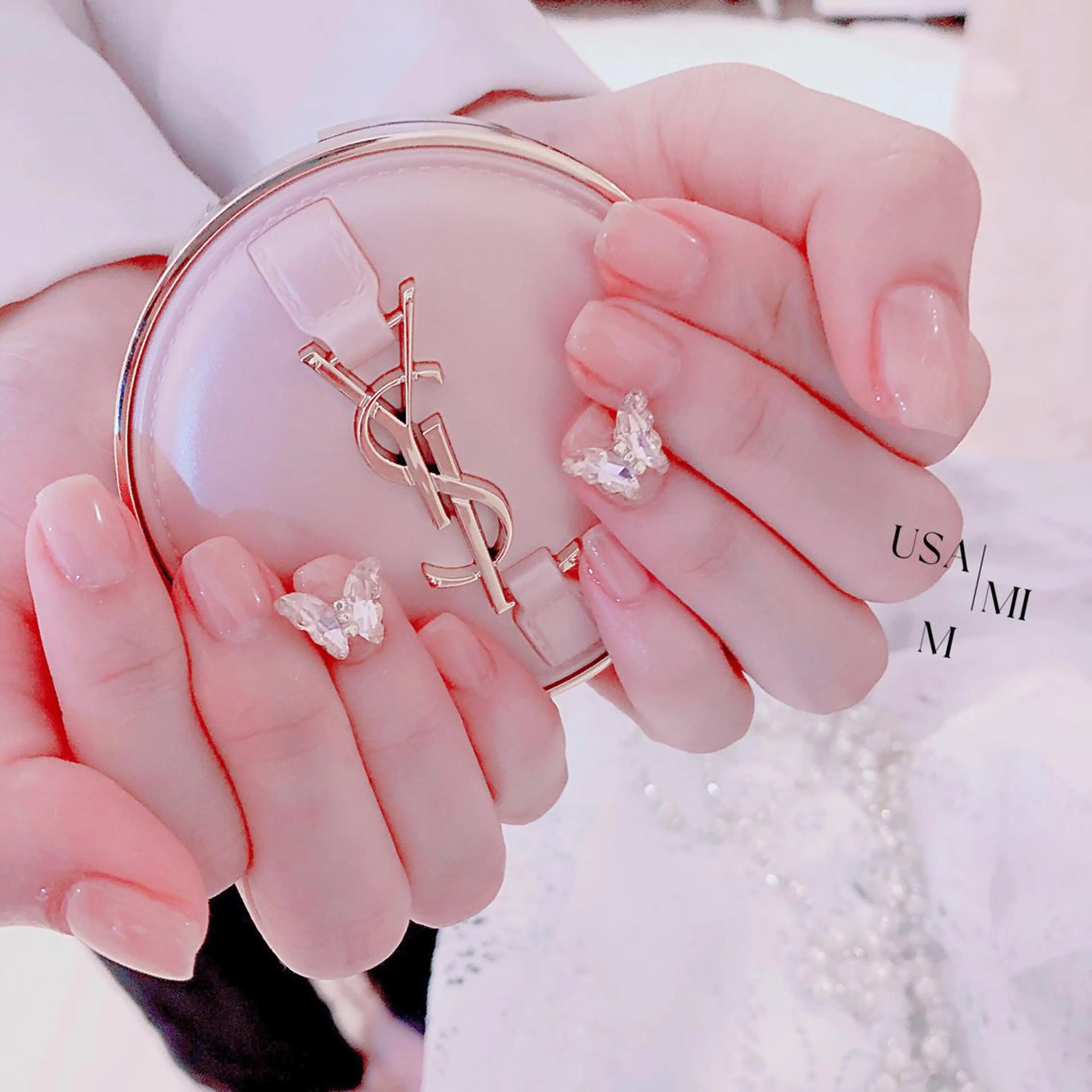 ネイル 💕🐰うさみみ🐰 💕のネイルデザイン