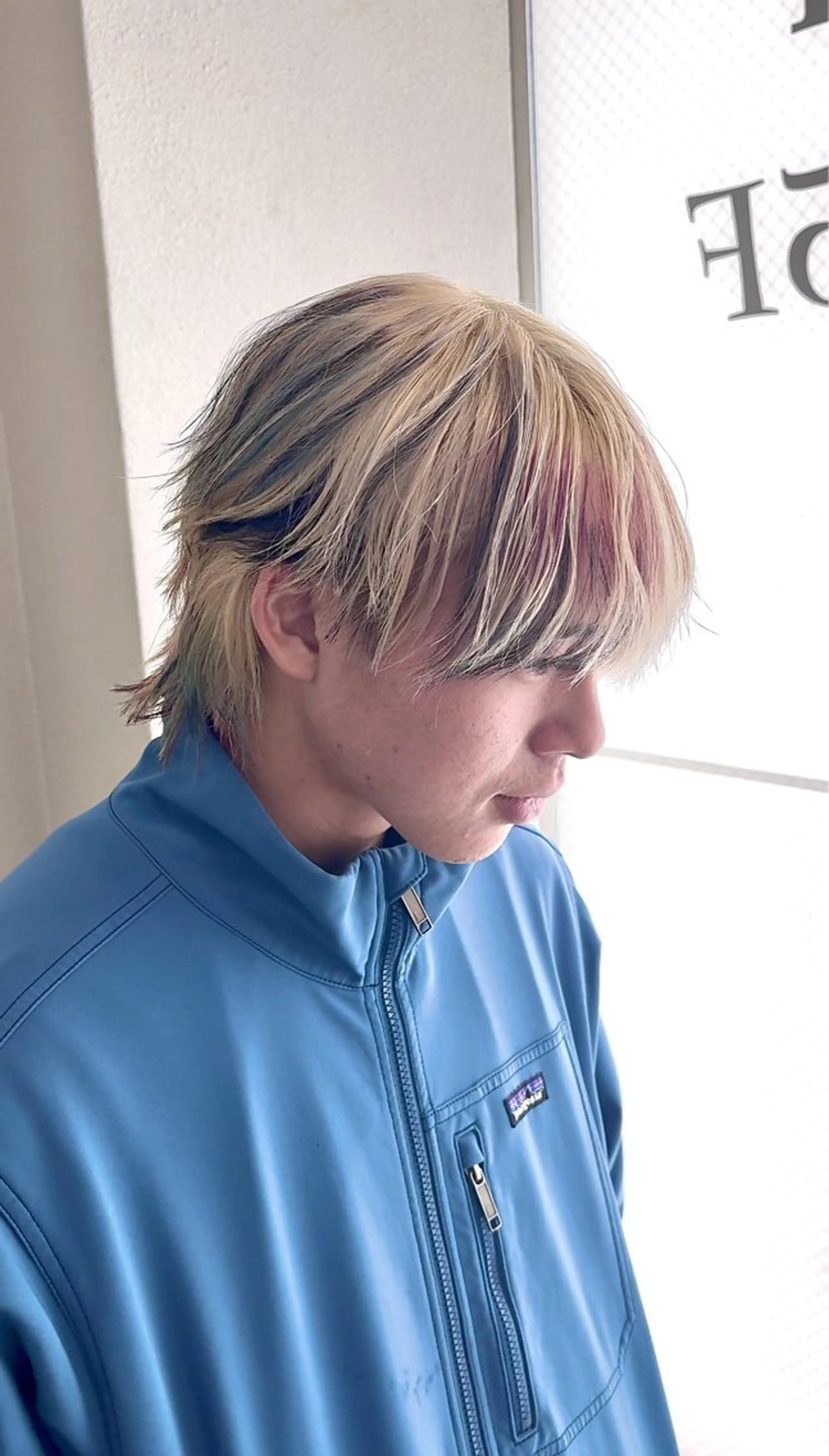 カラー ヘアアレンジ メンズ メンズウルフ🐺♡ ブリーチ♡ヘアメ🎀のヘアスタイル