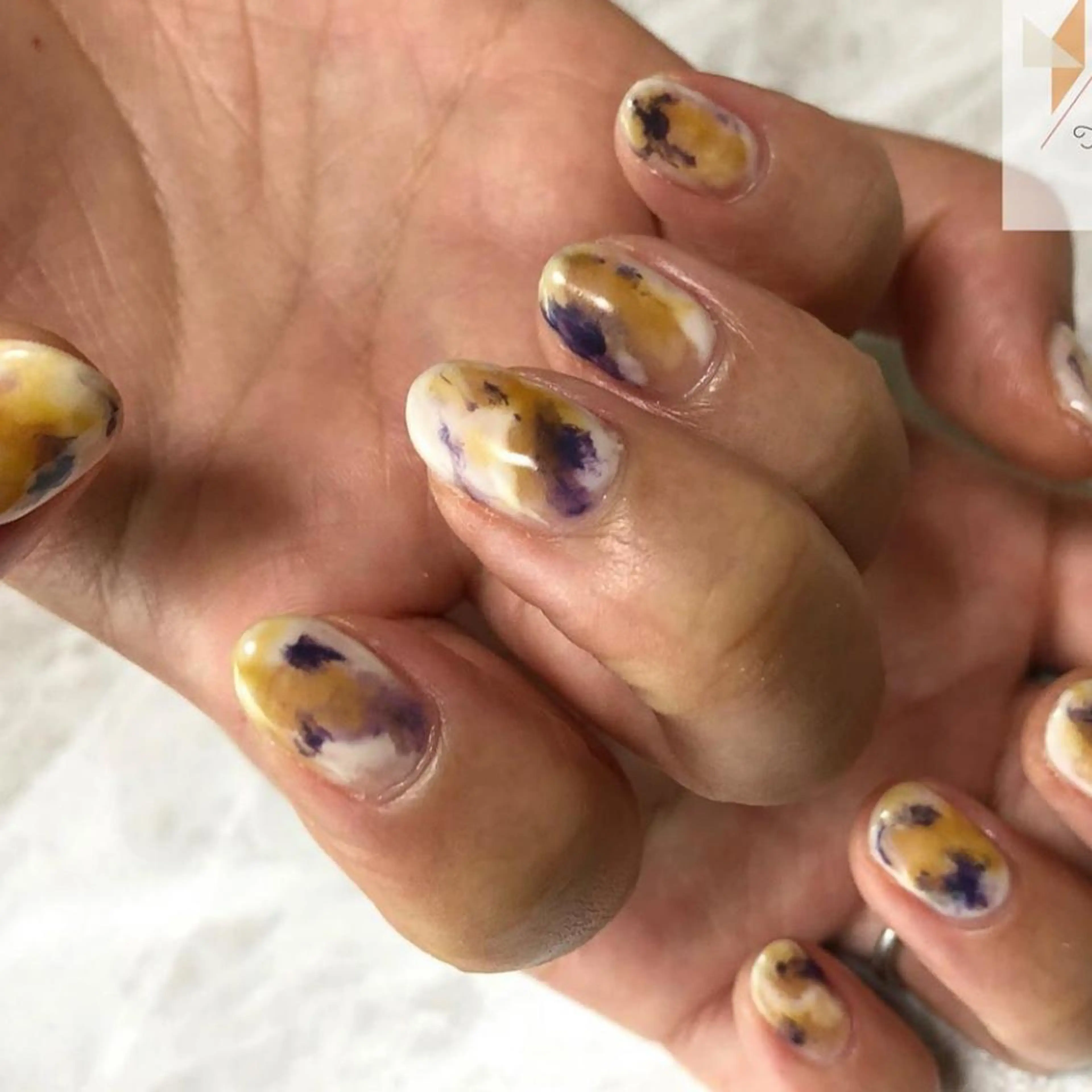 ネイル casita（カシータ）所属・thrush nailsのネイルデザイン