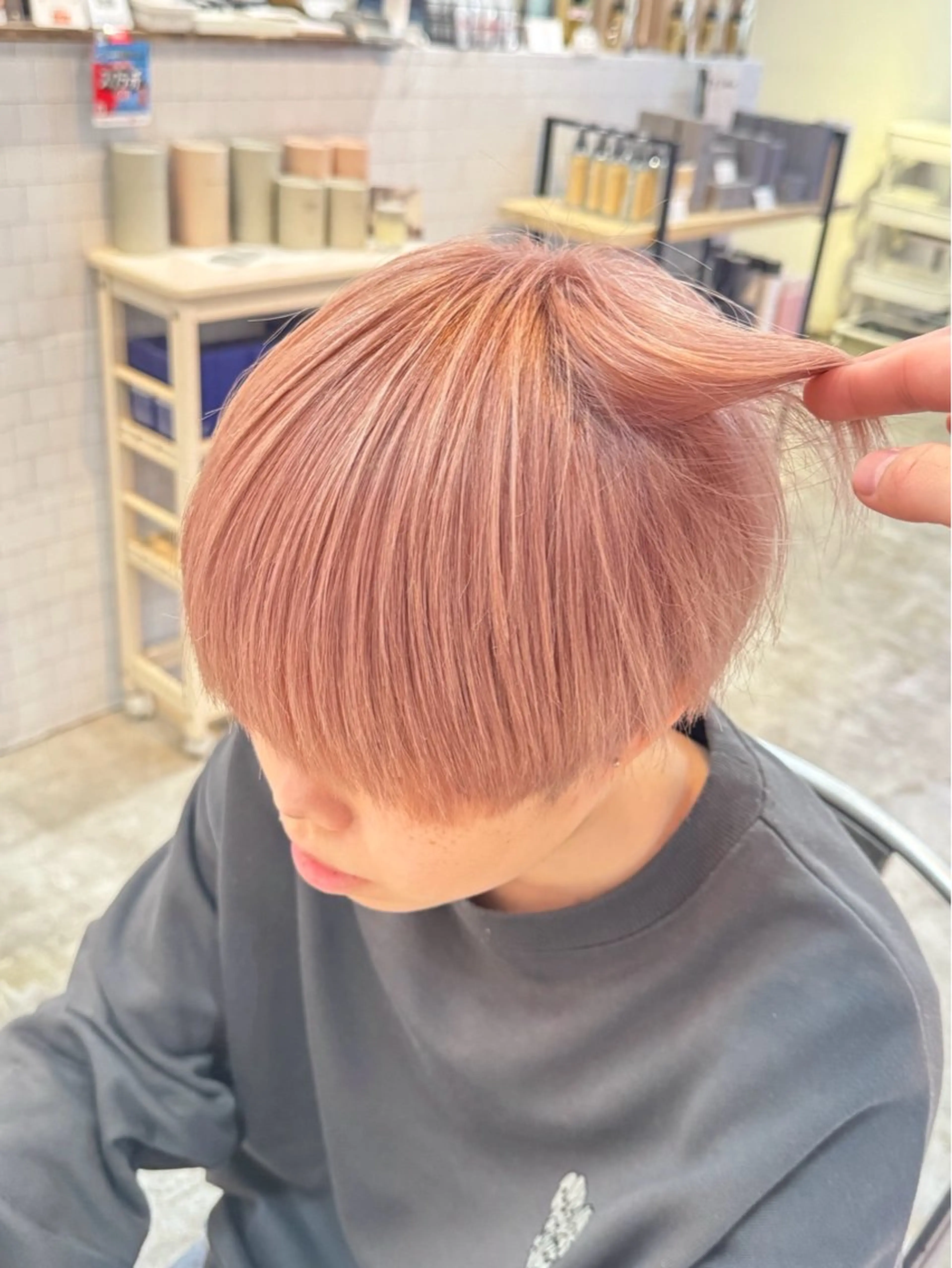 マッシュカット💇🏻⚡️の写真