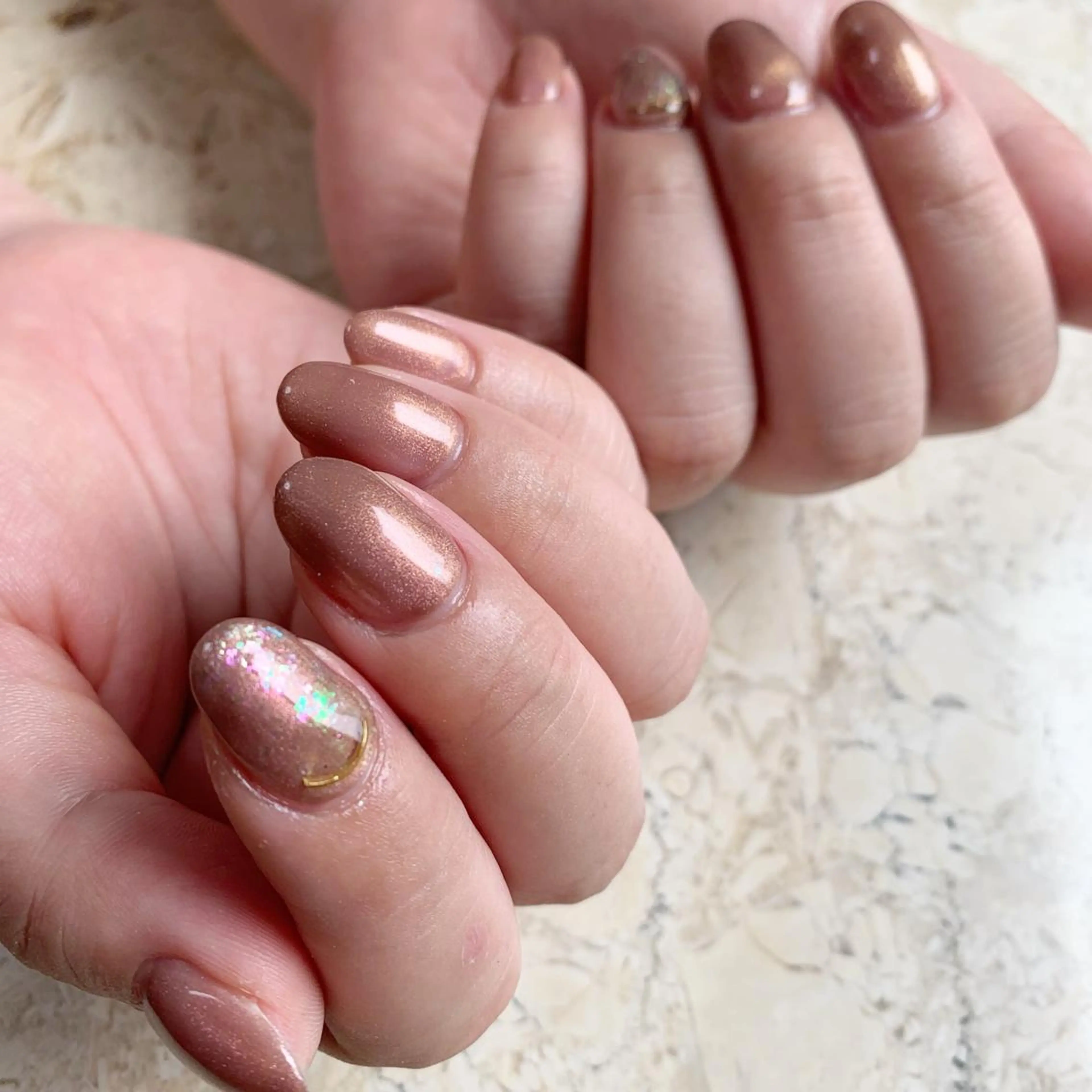 ネイル オーロラネイル ジェルネイル ハート 氷ネイル・うるうるネイル マグネットネイル ハンドネイル nail salon mieux(ミュー)のネイルデザイン
