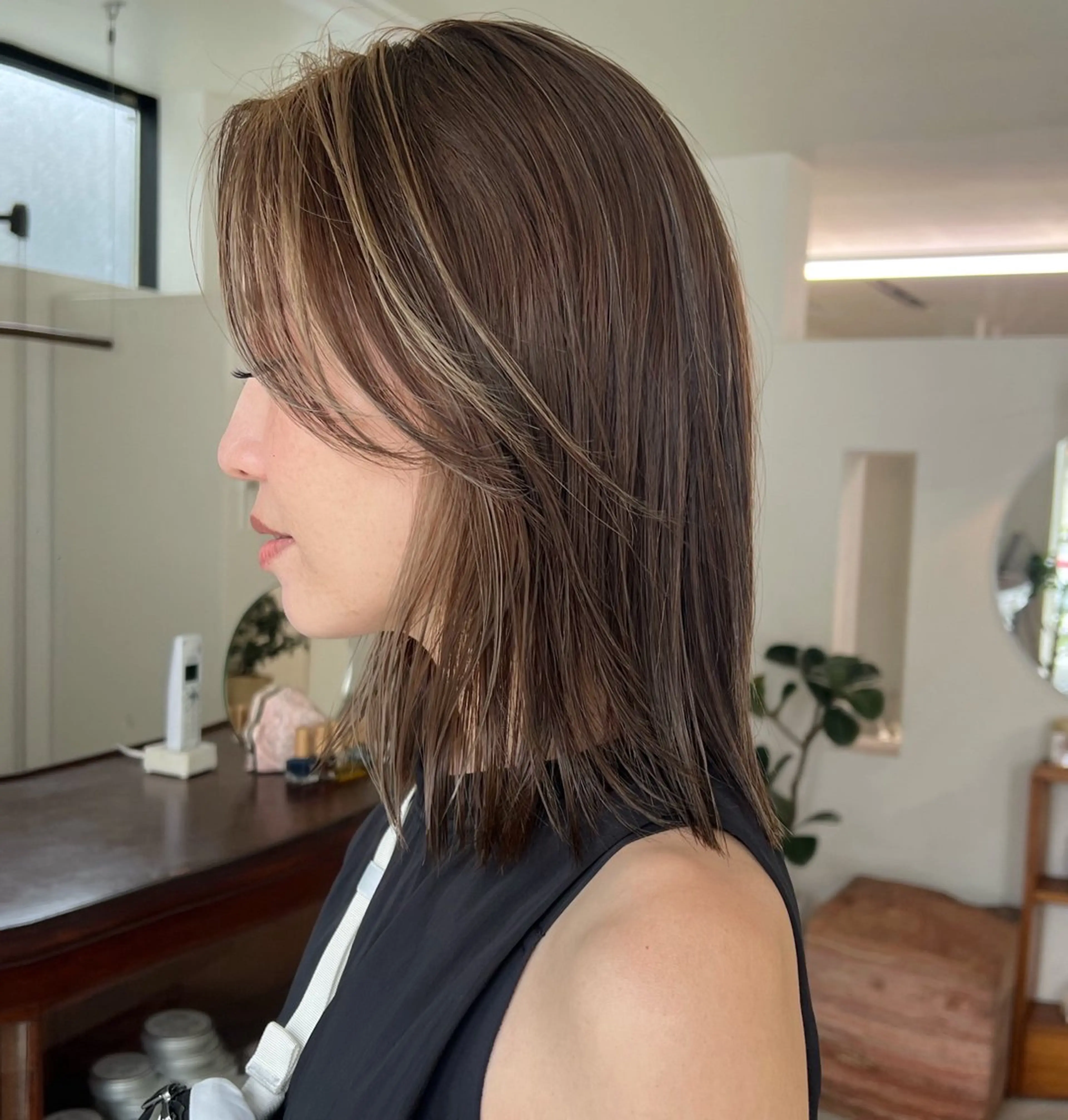 ミディアム カラー ヘアカラー 小林 美咲のヘアスタイル