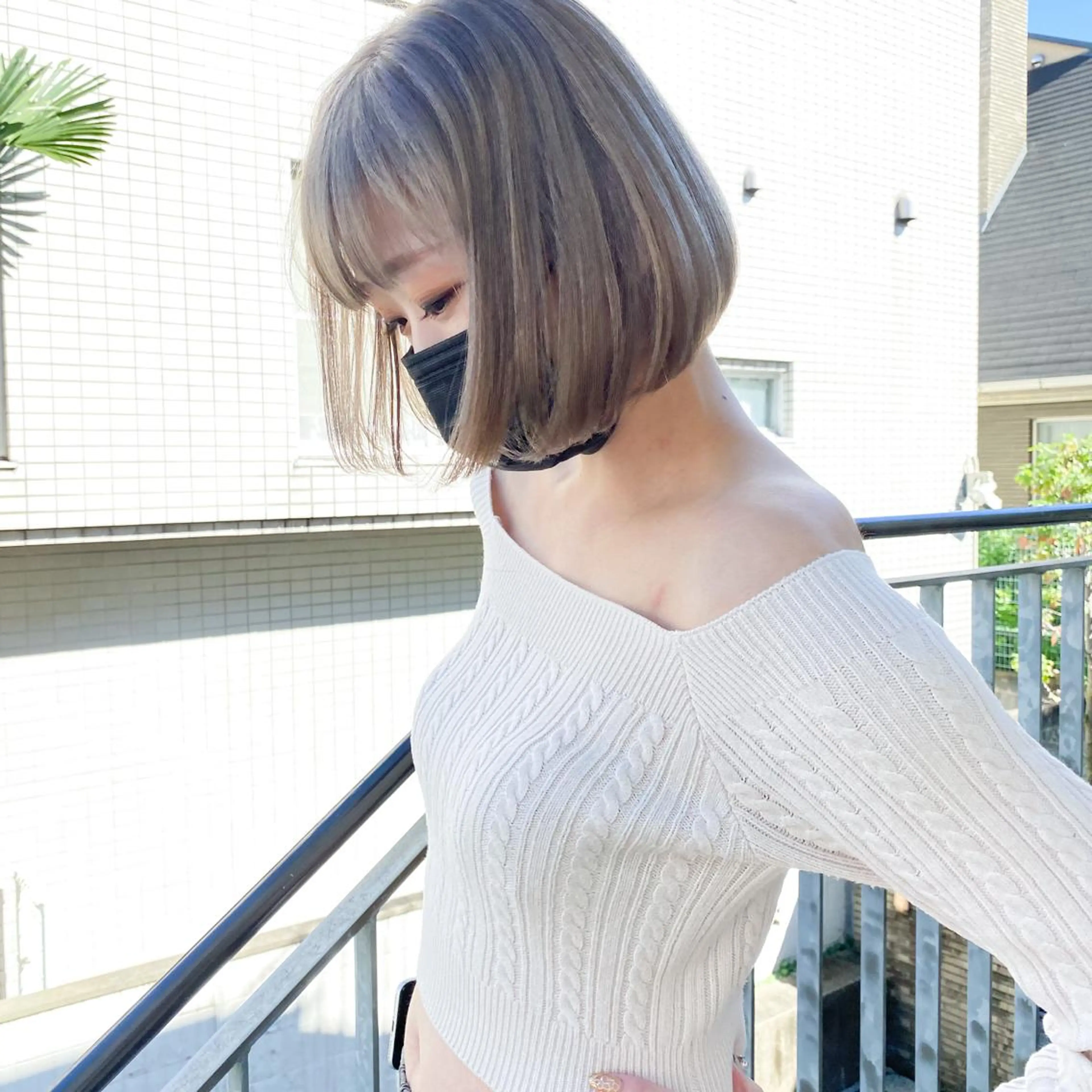 ショート カラー 艶髪ブリーチ 永井竜也のヘアスタイル