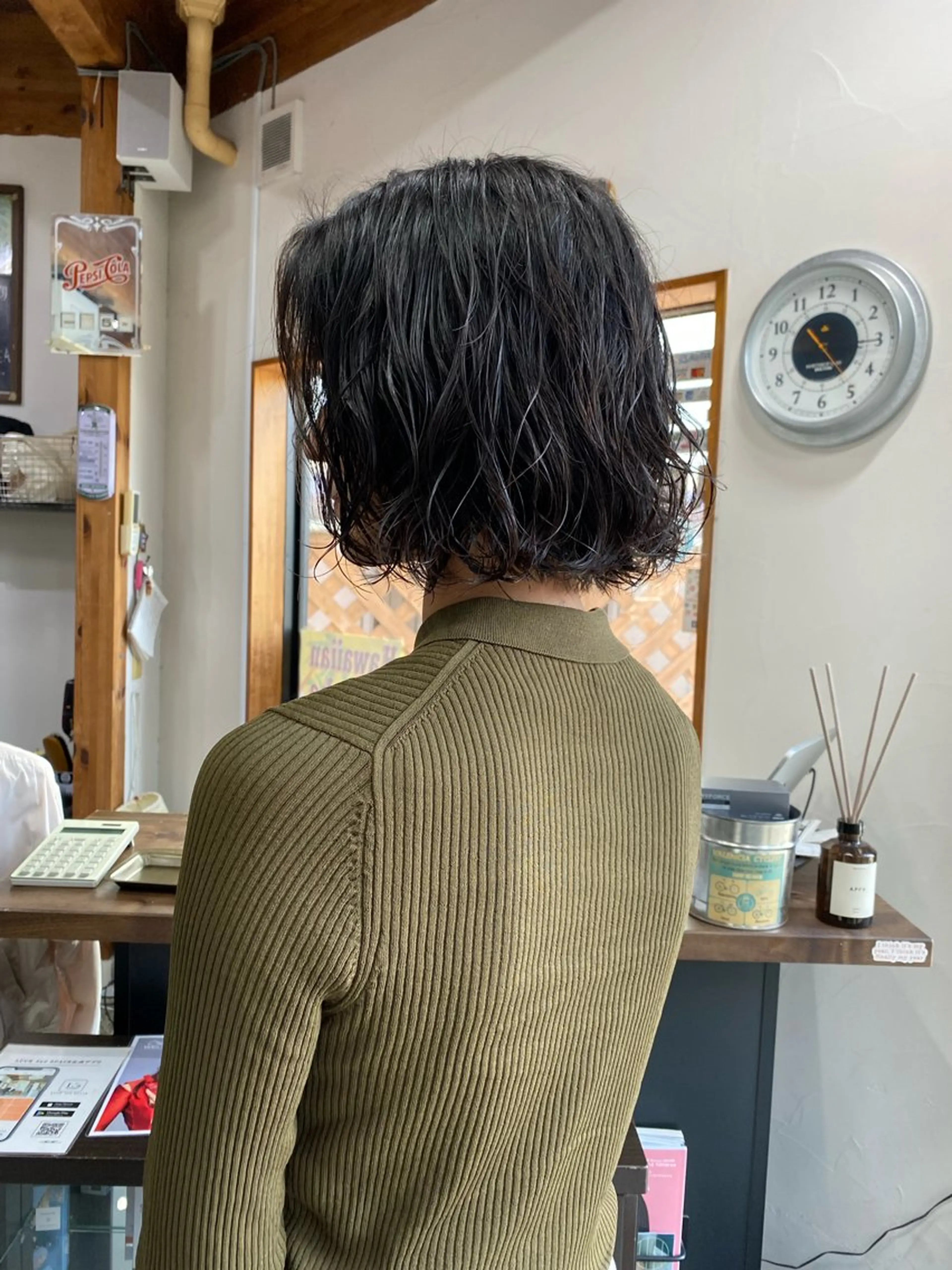 ミディアム パーマ 飯田 大樹のヘアスタイル