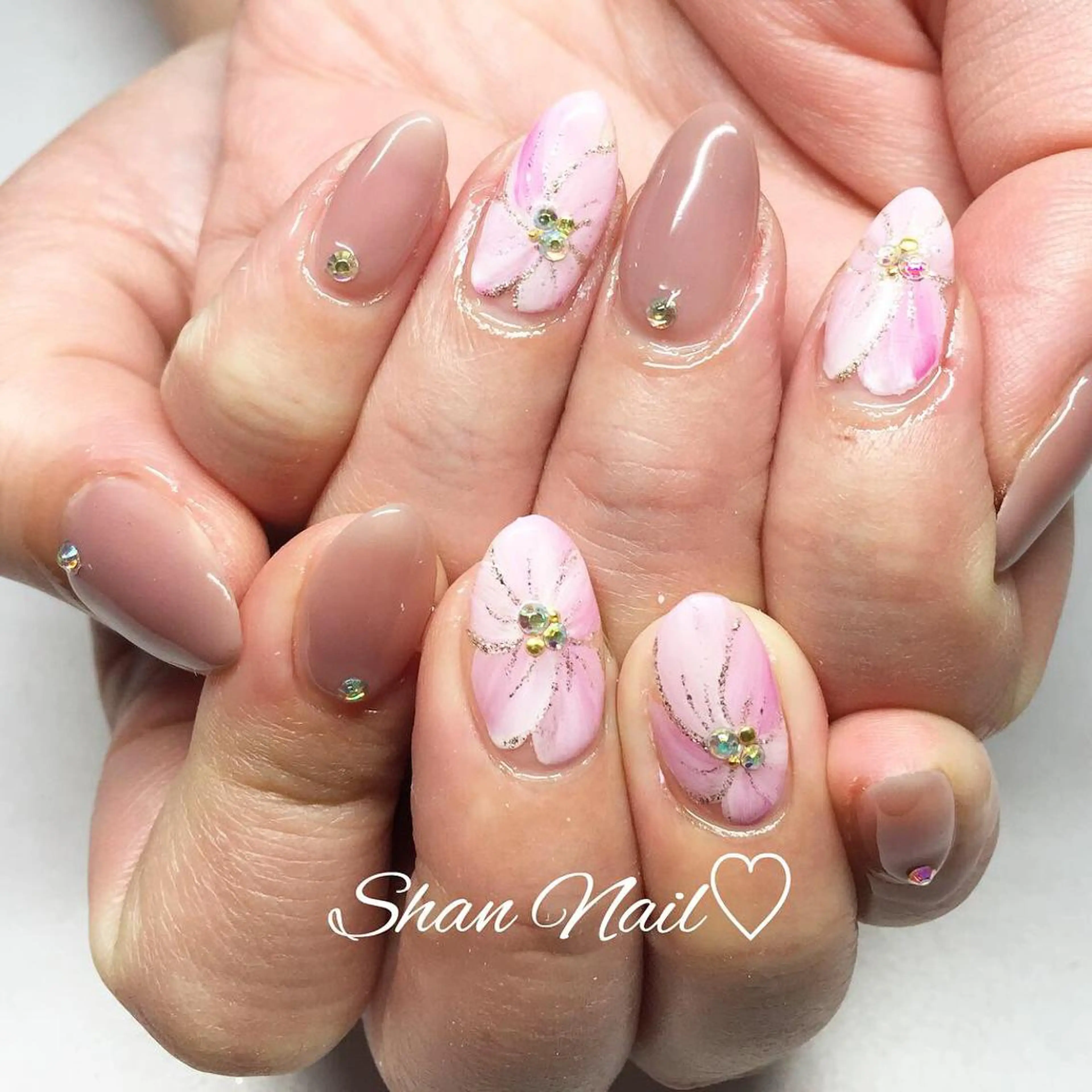 ネイル Shan Nailのネイルデザイン