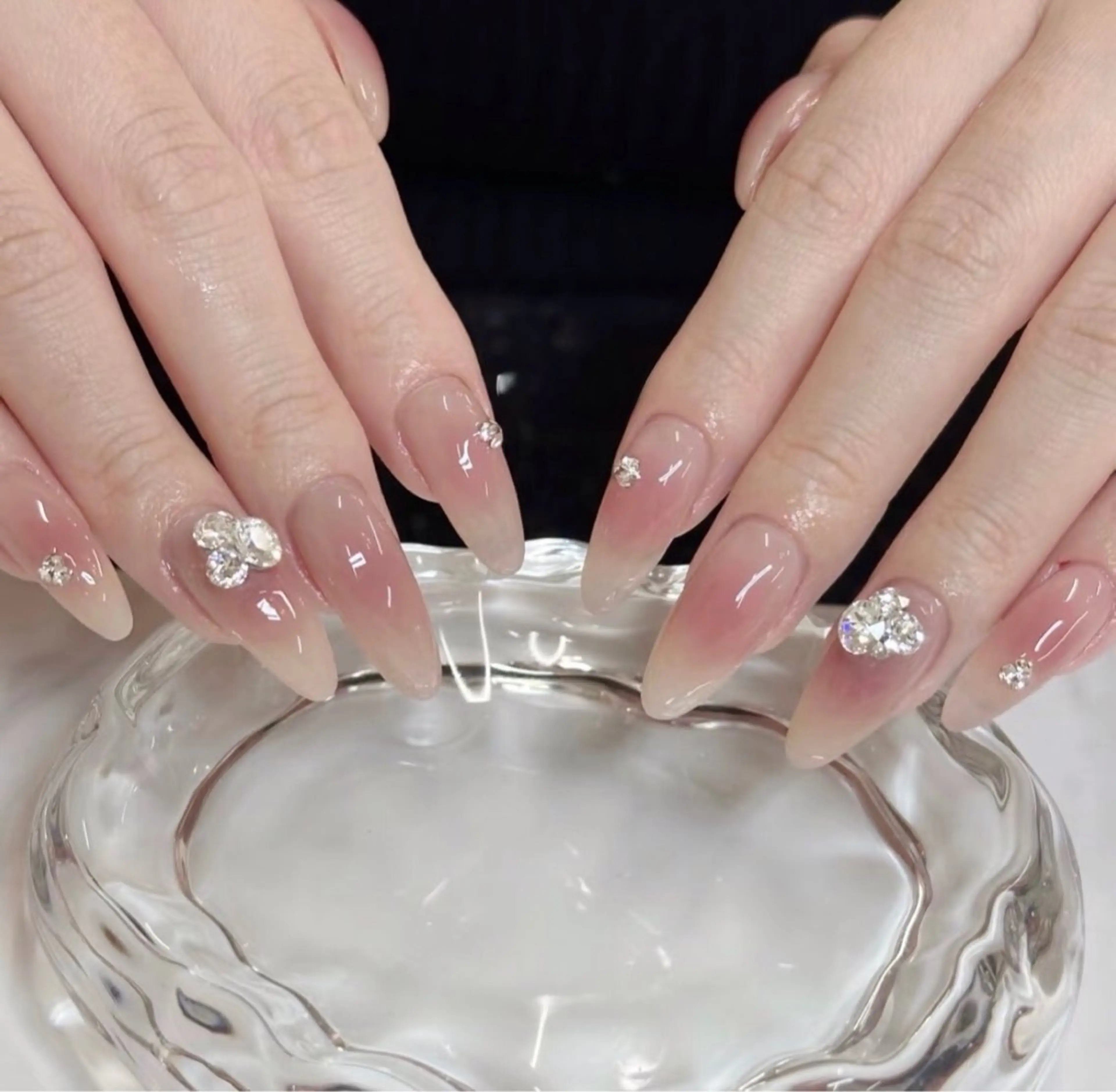 ネイル チークネイル 韓国ネイル マグネットネイル ミラーネイル ニュアンスネイル ハンドネイル H&B せつかのネイルデザイン