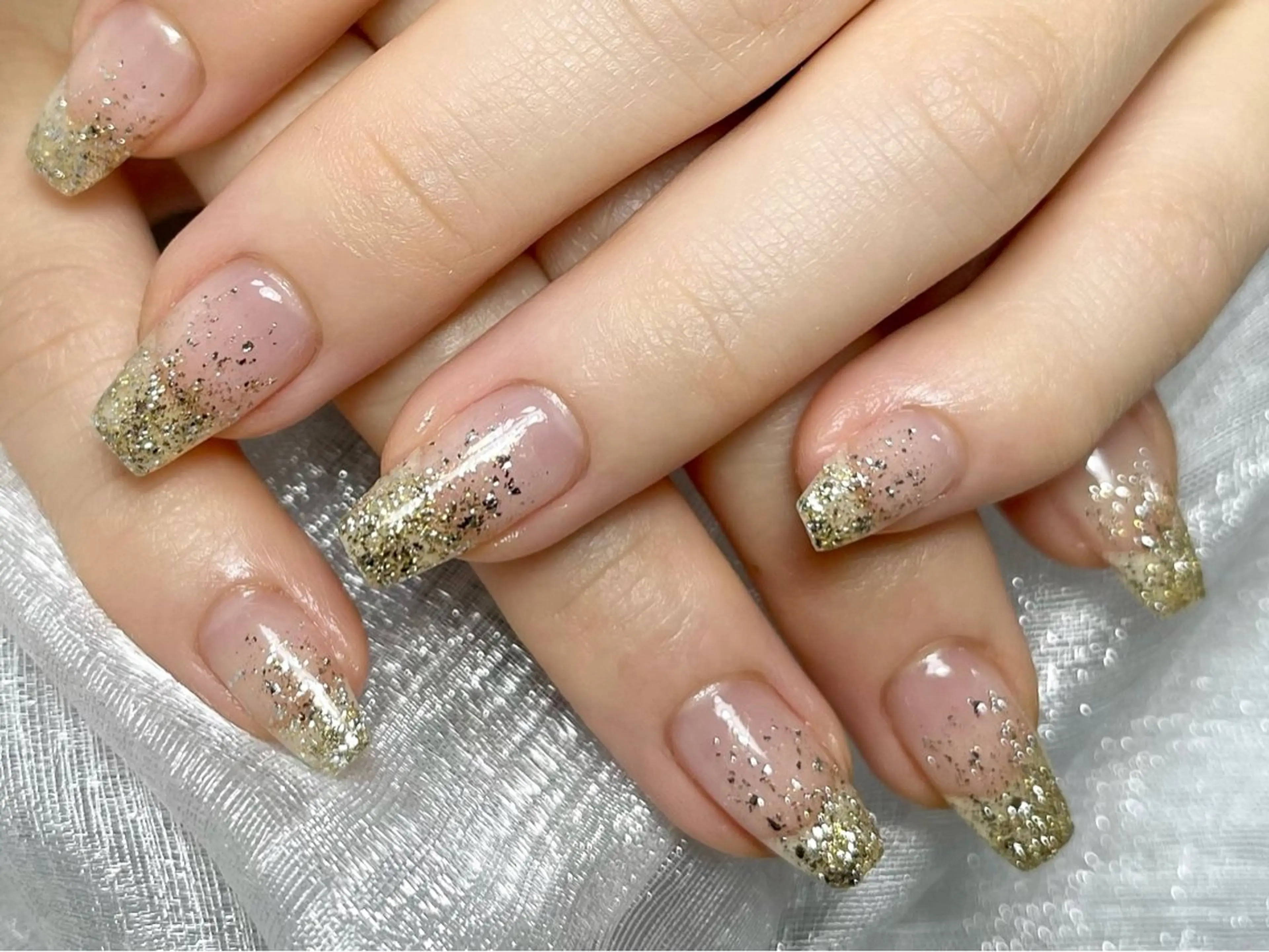 ネイル グラデーション ラメ(グリッター) ラメグラデーション ハンドネイル ハンドケア ⭐️Dreamy Nail⭐️のネイルデザイン