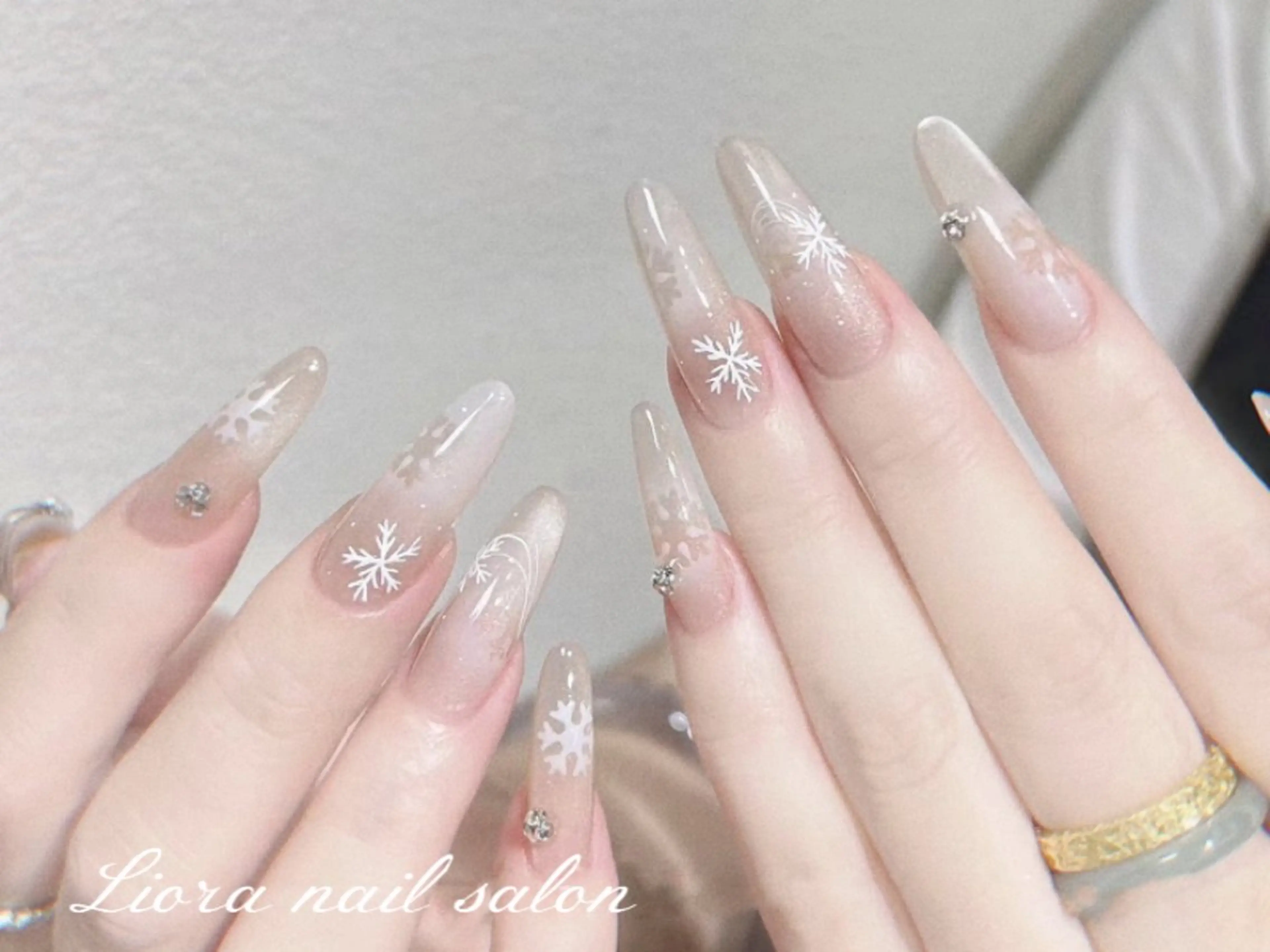 ネイル チークネイル フットネイル フレンチネイル ジェルネイル ガーリー ハンドネイル Liora ネイルサロン所属・Liora nail salonのネイルデザイン
