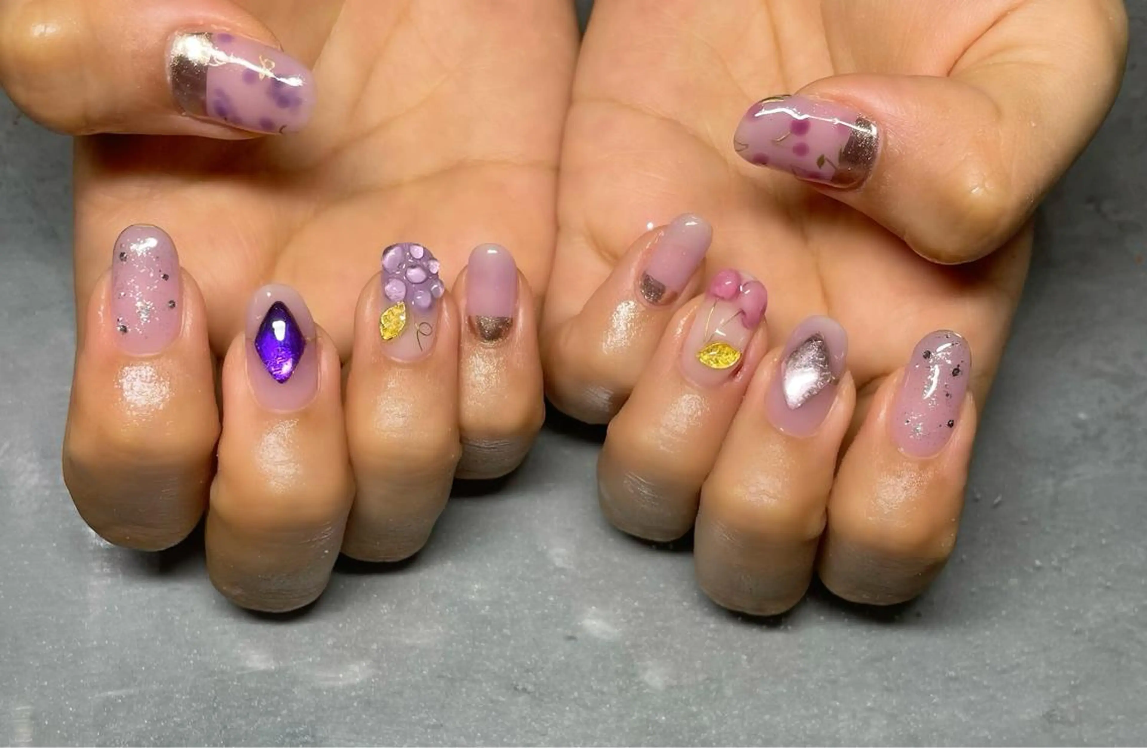 ネイル LAVISH nail salonのネイルデザイン